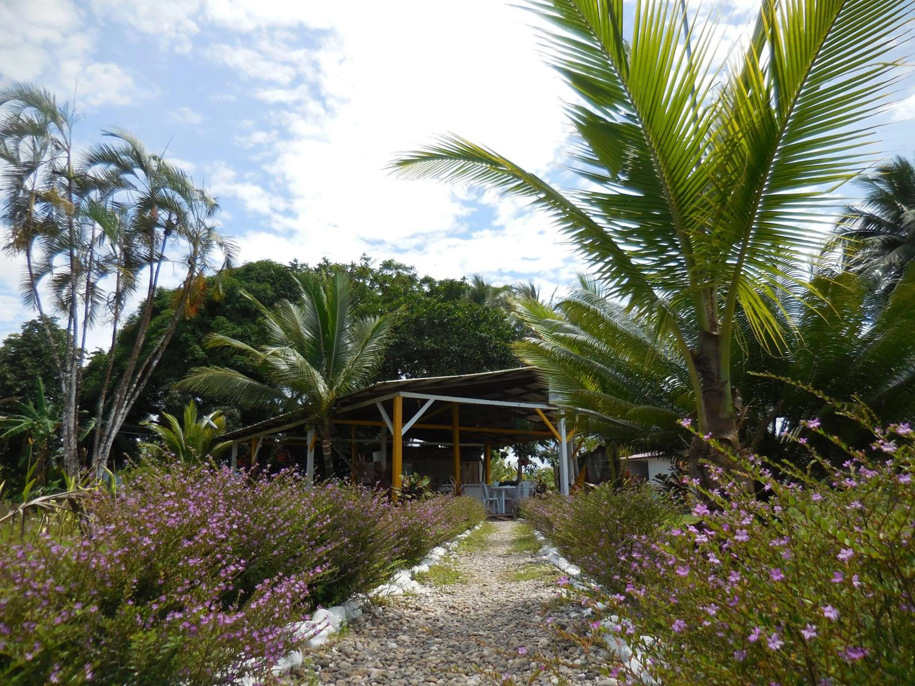 Facade/entrance in Hotel Nuquimar