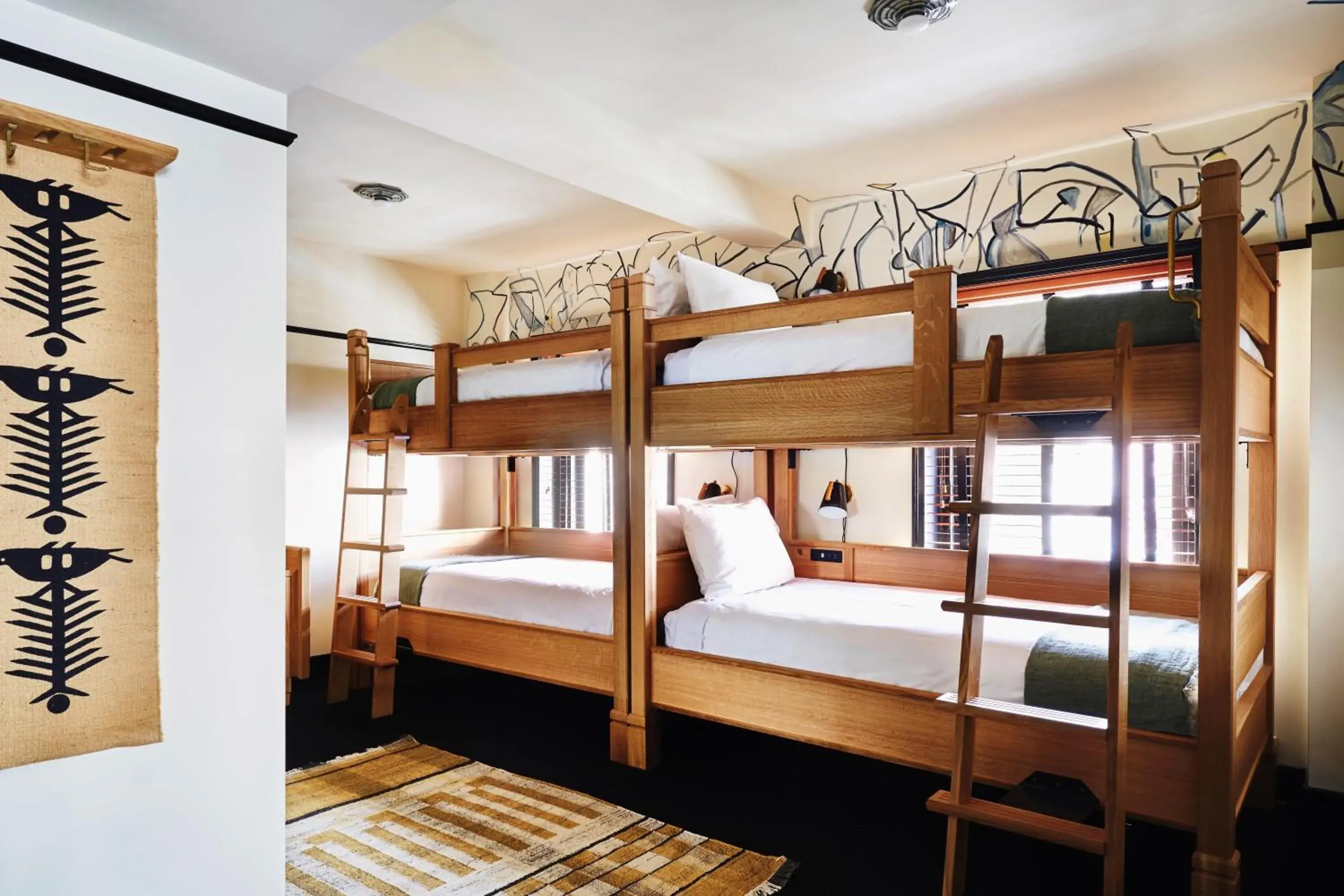 Bedroom, Bed in Freehand New York Bedroom, Bed in Freehand New York