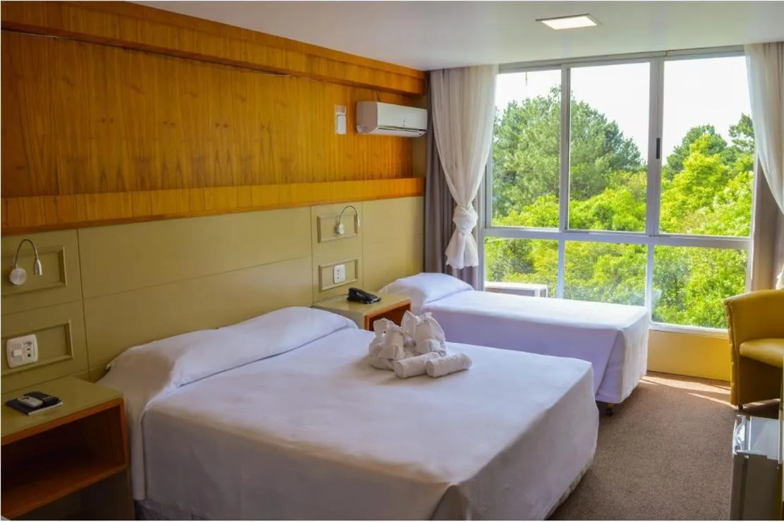 Photo of the whole room, Bed in Sky Valle Hotel