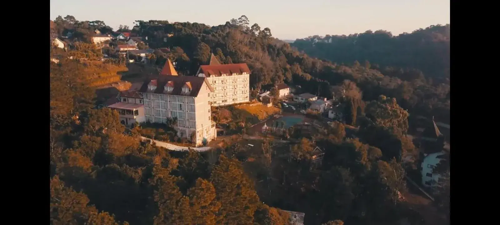 Property building in Sky Valle Hotel Property building in Sky Valle Hotel