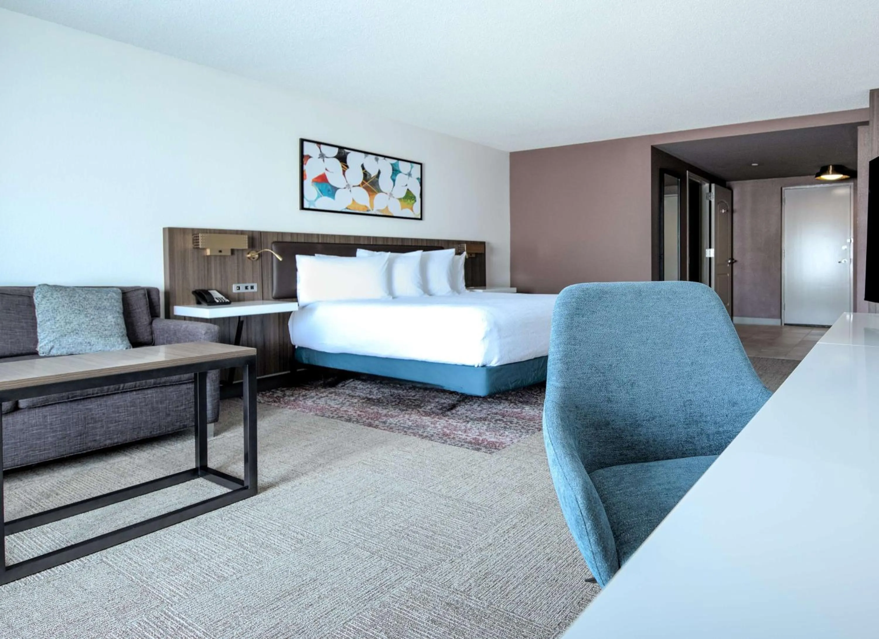 Bed in Hilton Garden Inn Newport News