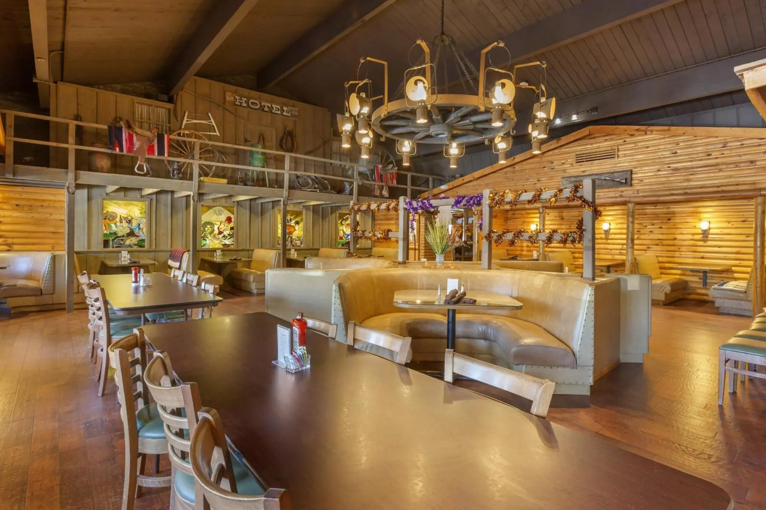 Restaurant/places to eat in Kohl's Ranch Lodge Restaurant/places to eat in Kohl's Ranch Lodge