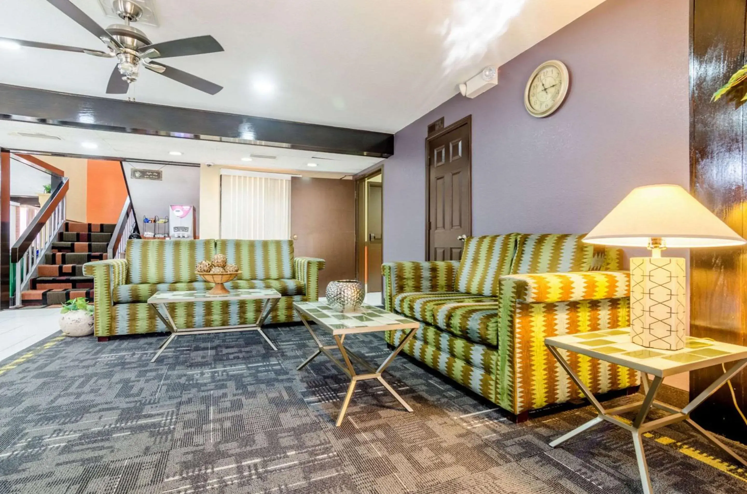 Lobby or reception in Quality Inn South Lobby or reception in Quality Inn South