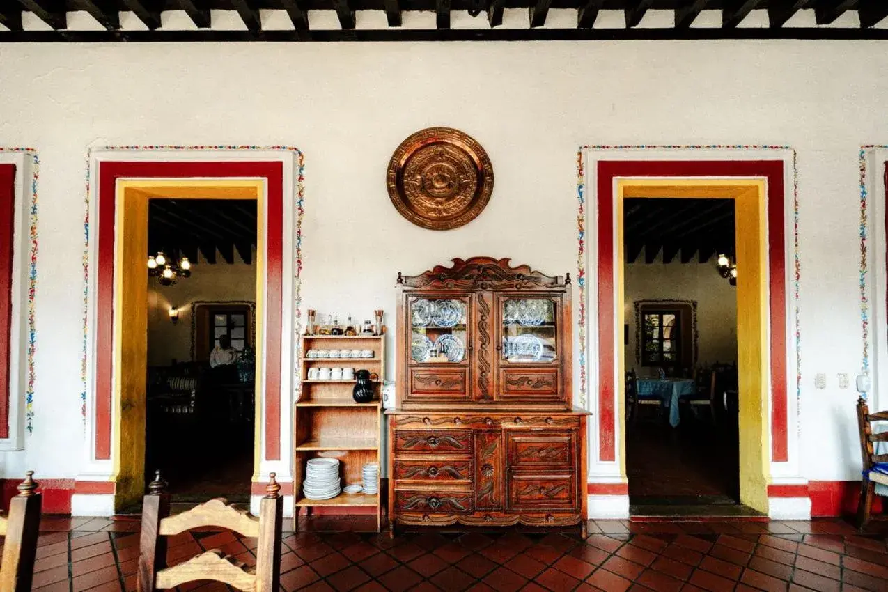 Restaurant/places to eat in Best Western Plus Posada de Don Vasco Restaurant/places to eat in Best Western Plus Posada de Don Vasco