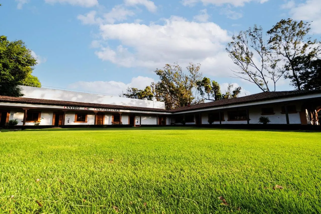 Garden in Best Western Plus Posada de Don Vasco