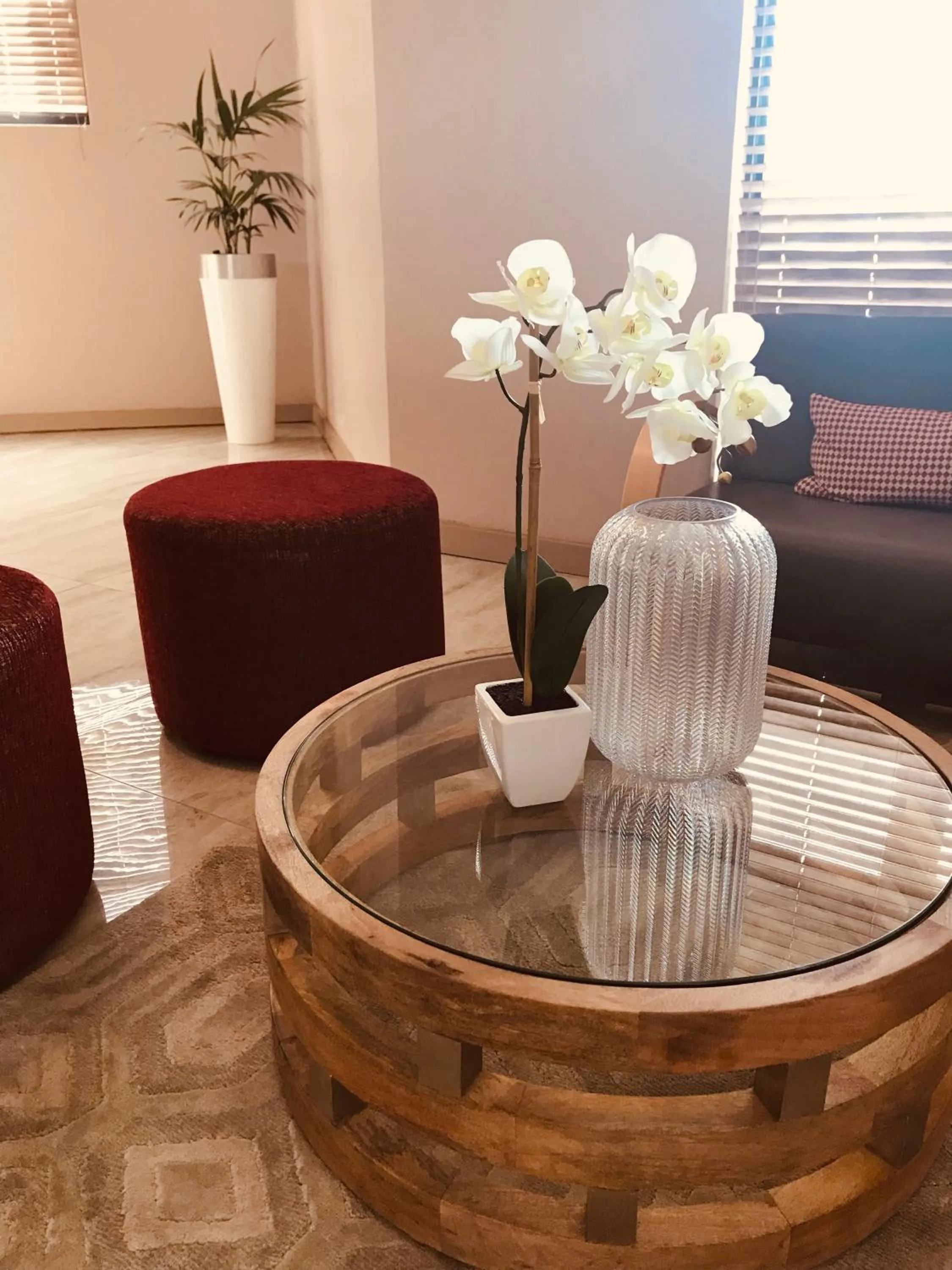 Seating area in Regal Inn Hotel Midrand