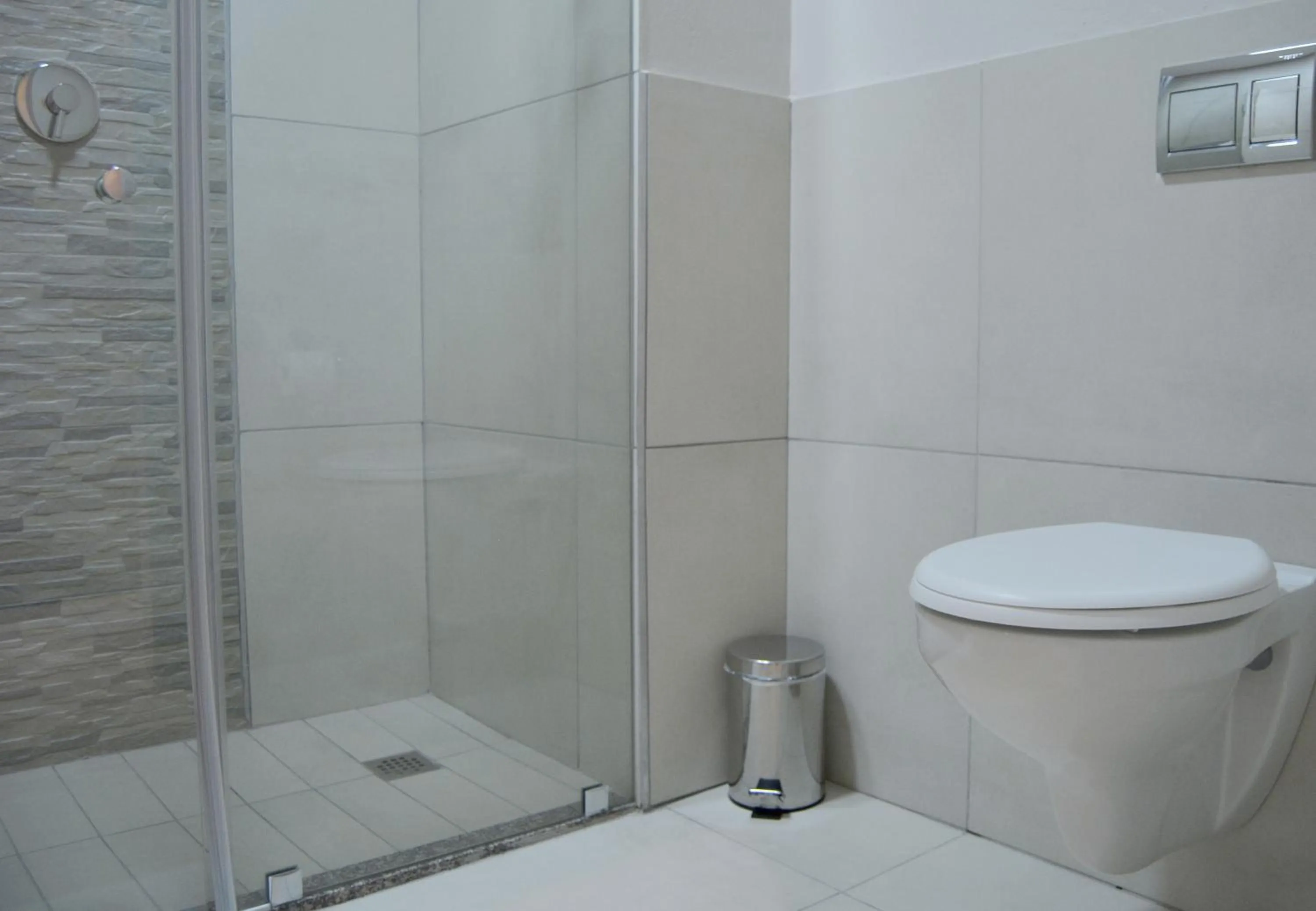 Bathroom in Regal Inn Hotel Midrand