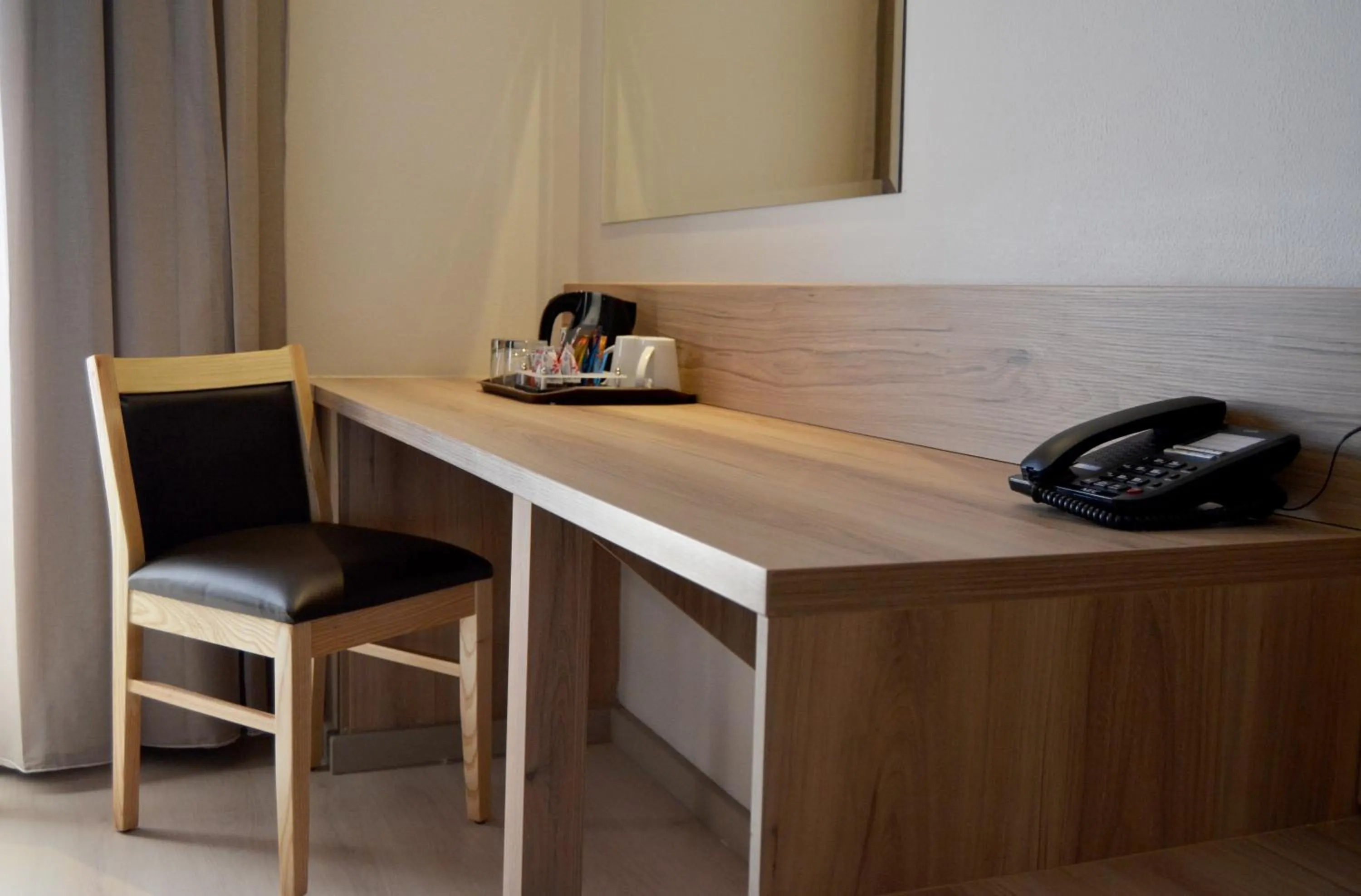 Bedroom in Regal Inn Hotel Midrand