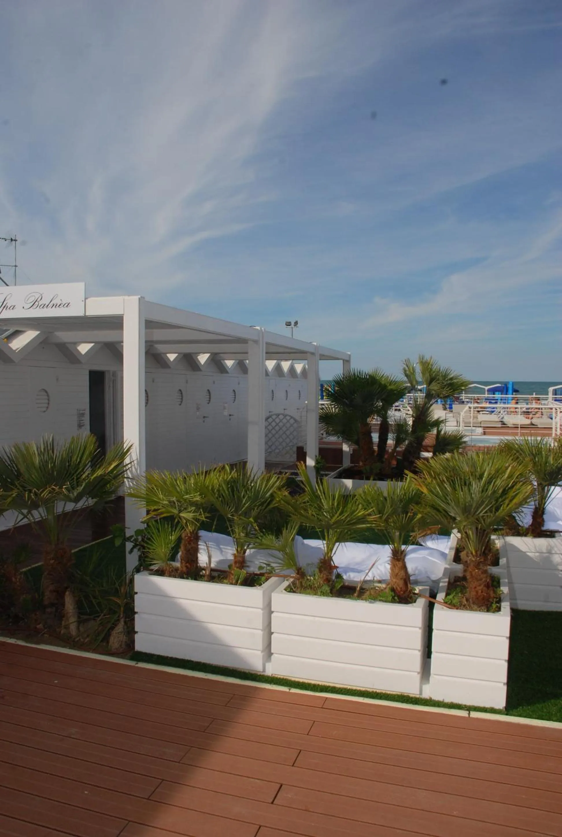 Facade/entrance in Residence Altomare