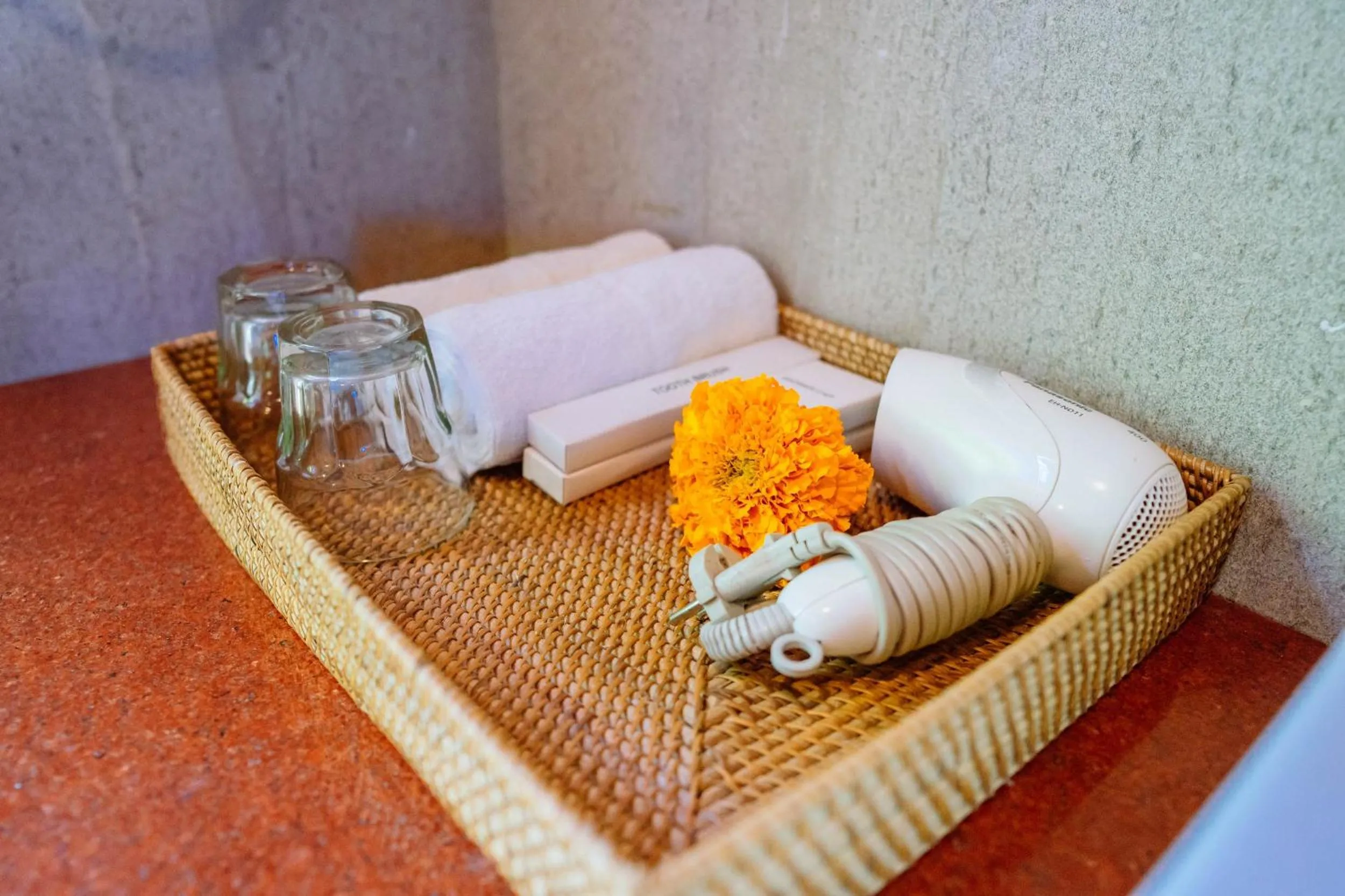 Photo of the whole room, Bed in Ume Sri Villas Ubud