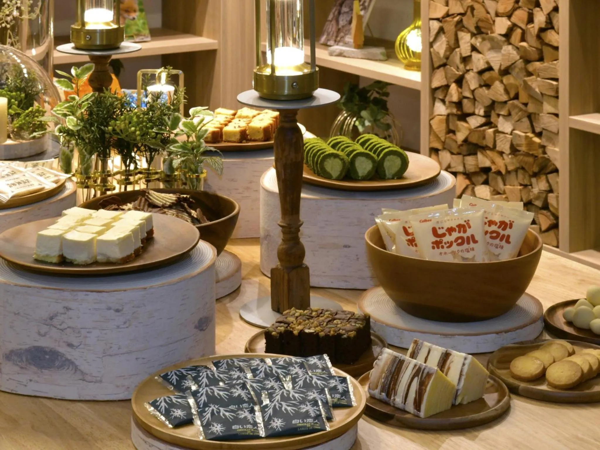 Communal lounge/ TV room in Sapporo View Hotel Odori Park