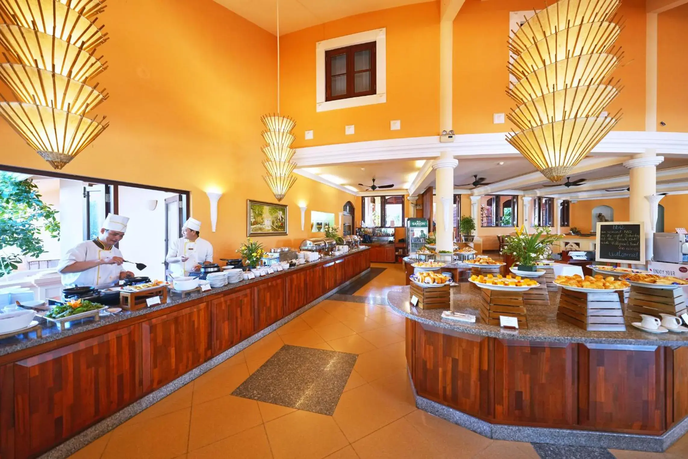 Restaurant/places to eat in Phu Hai Beach Resort & Spa Phan Thiet Restaurant/places to eat in Phu Hai Beach Resort & Spa Phan Thiet