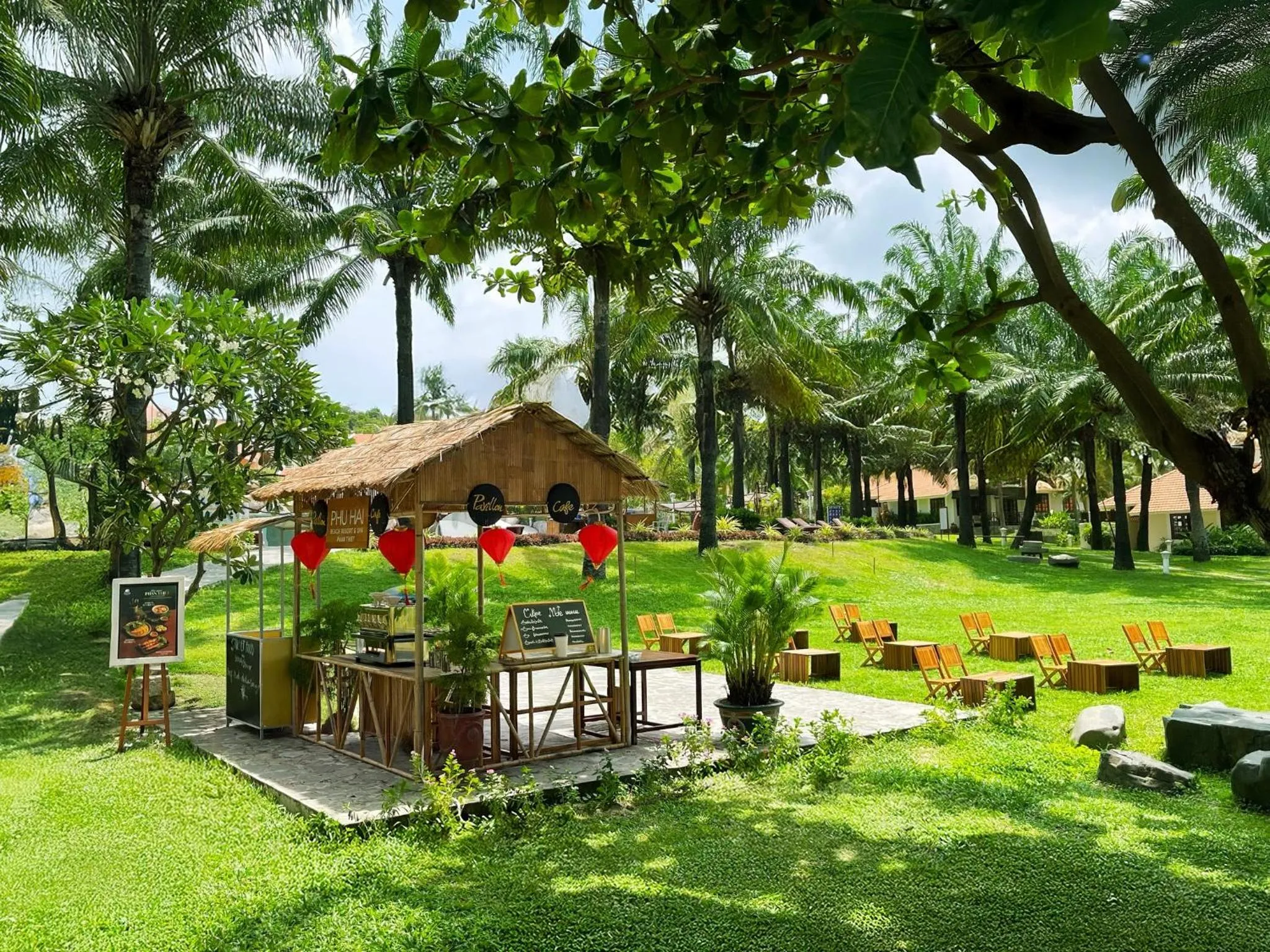 Garden in Phu Hai Beach Resort & Spa Phan Thiet