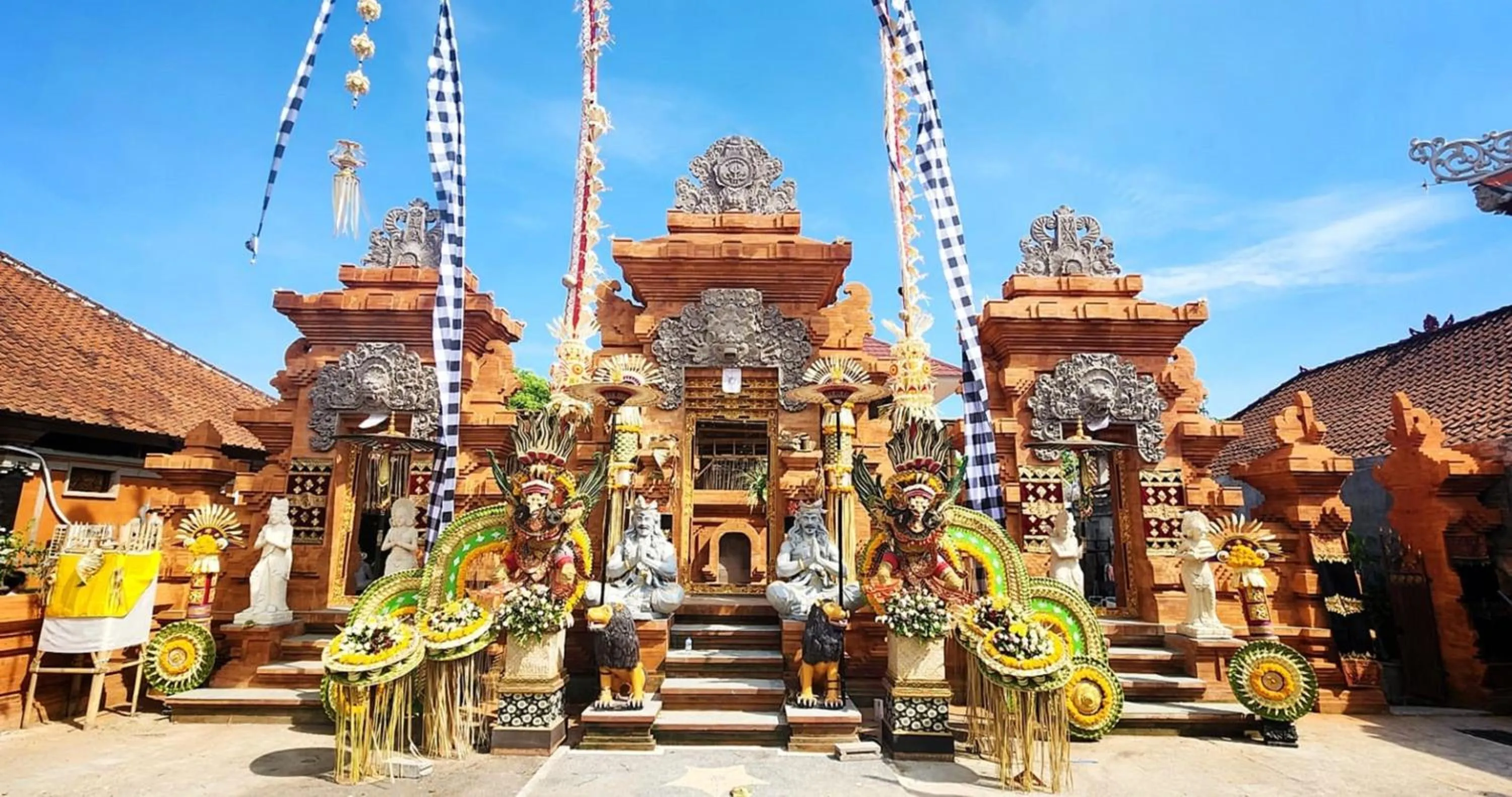 Day in Stana Puri Gopa Hotel