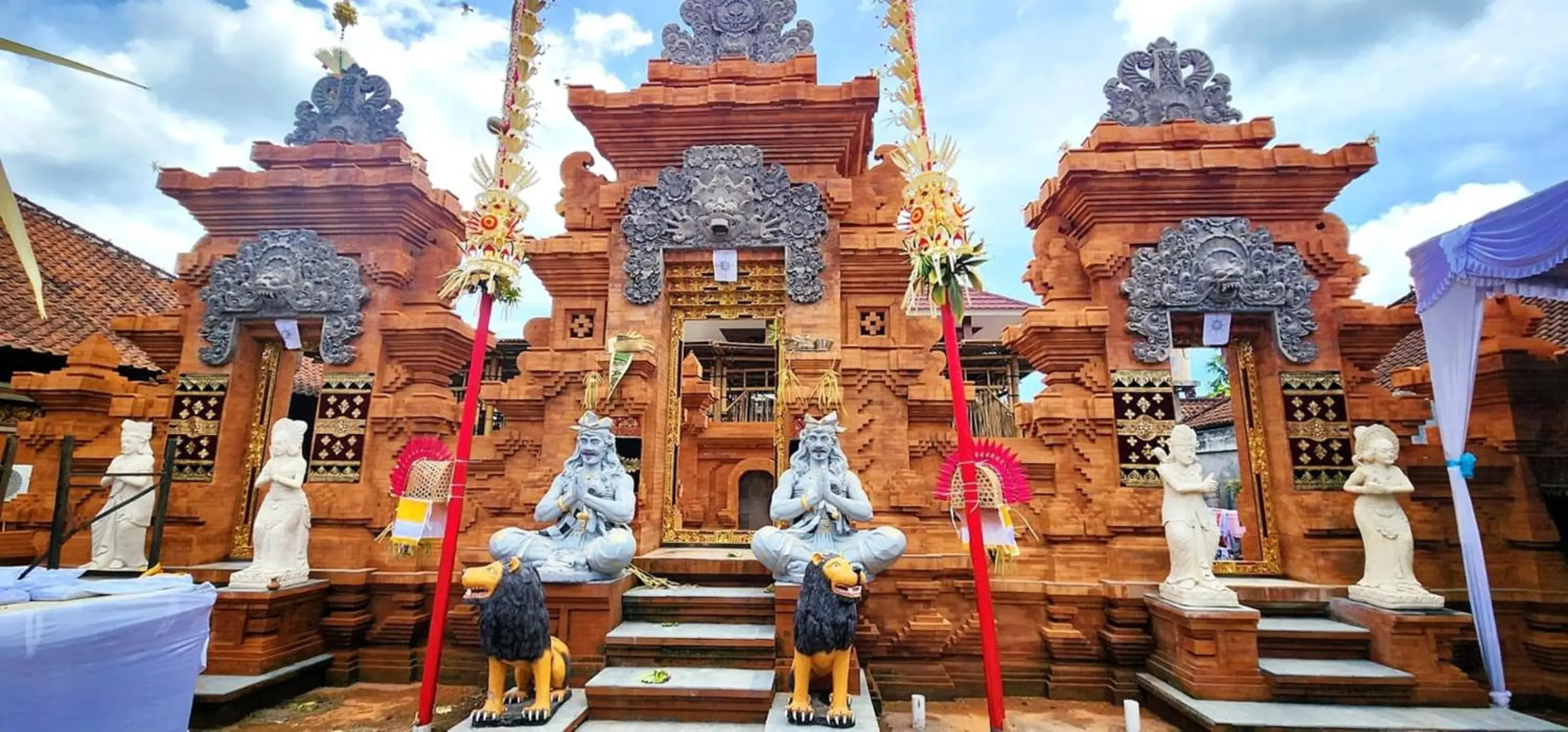 Property building in Stana Puri Gopa Hotel Property building in Stana Puri Gopa Hotel