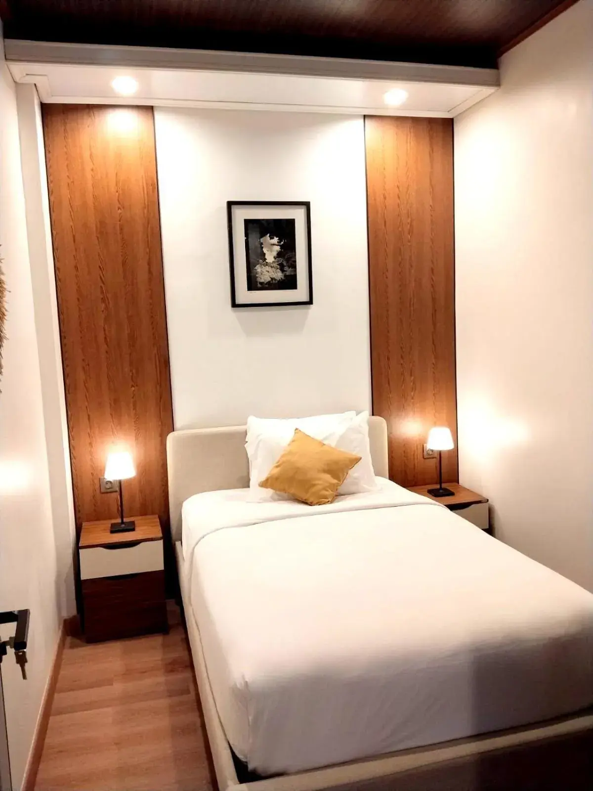 Bed in Stana Puri Gopa Hotel Bed in Stana Puri Gopa Hotel