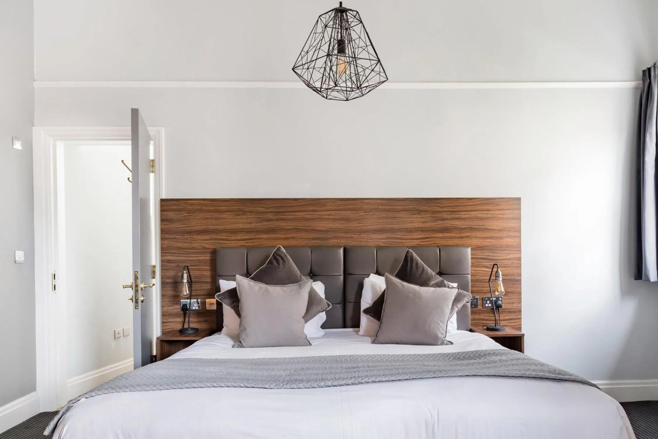 Bed in The Corson at Claremont Apartments