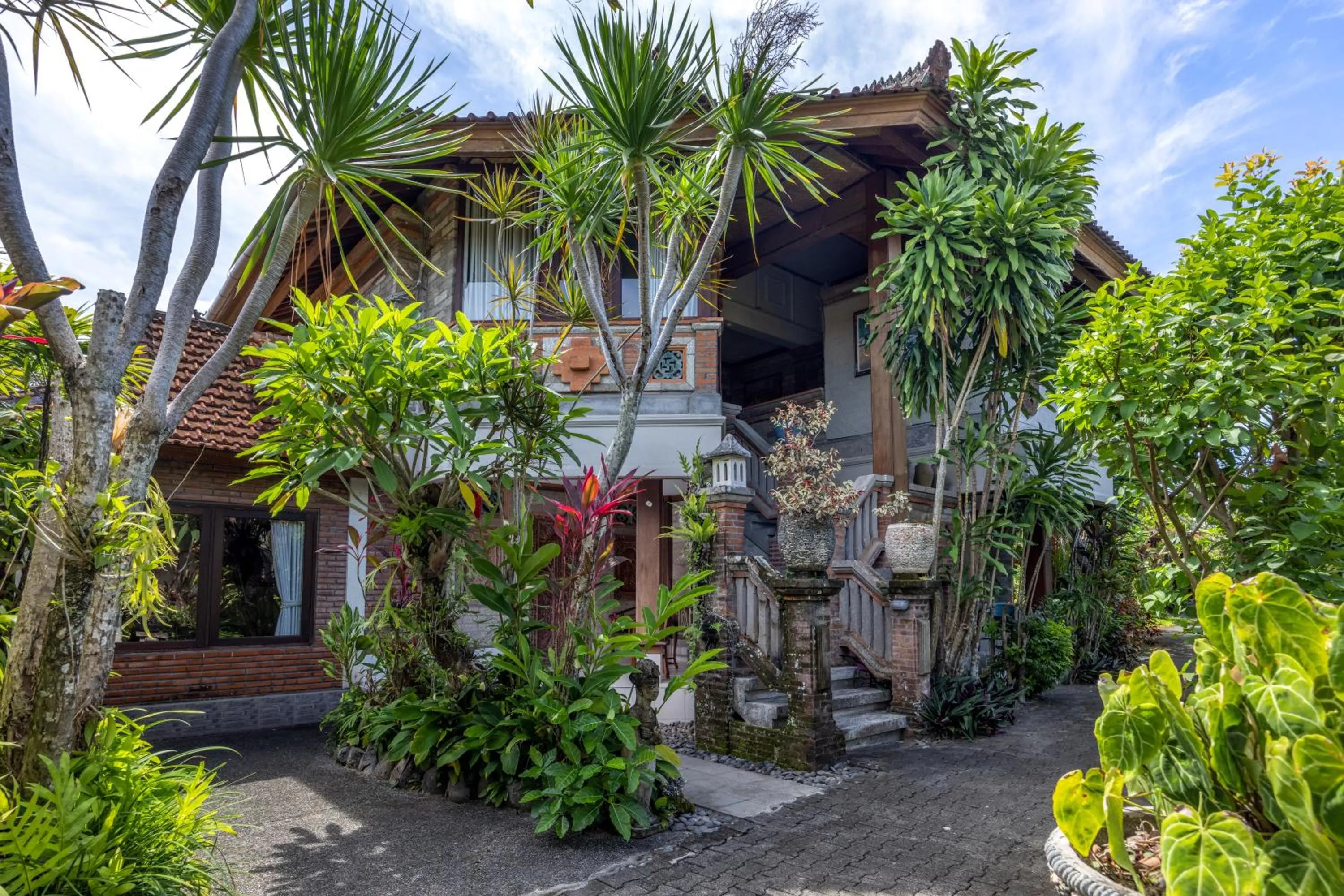 Property building in Taman Harum Cottages