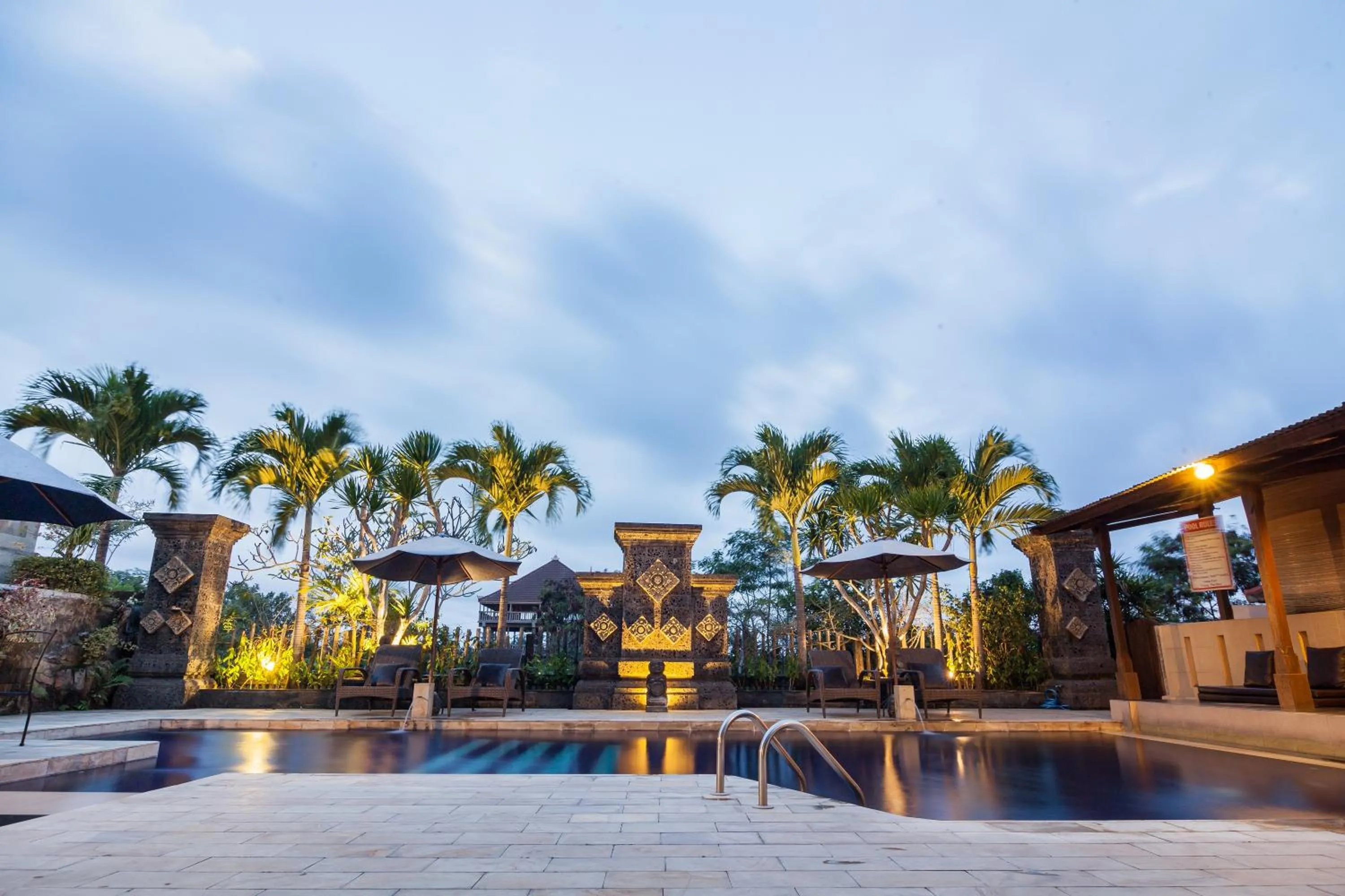 Swimming pool in Taman Harum Cottages