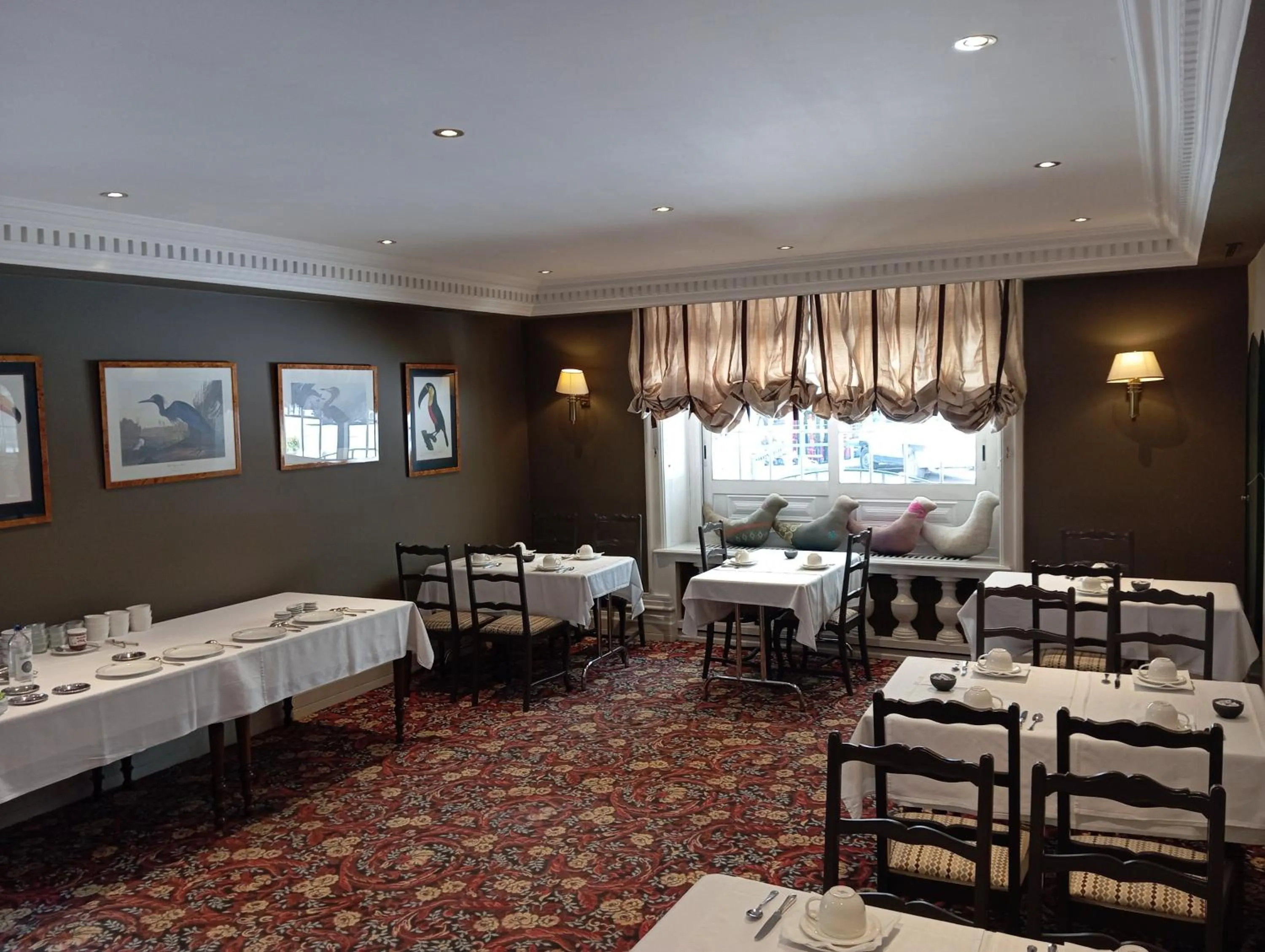 Breakfast in Hôtel Restaurant Million