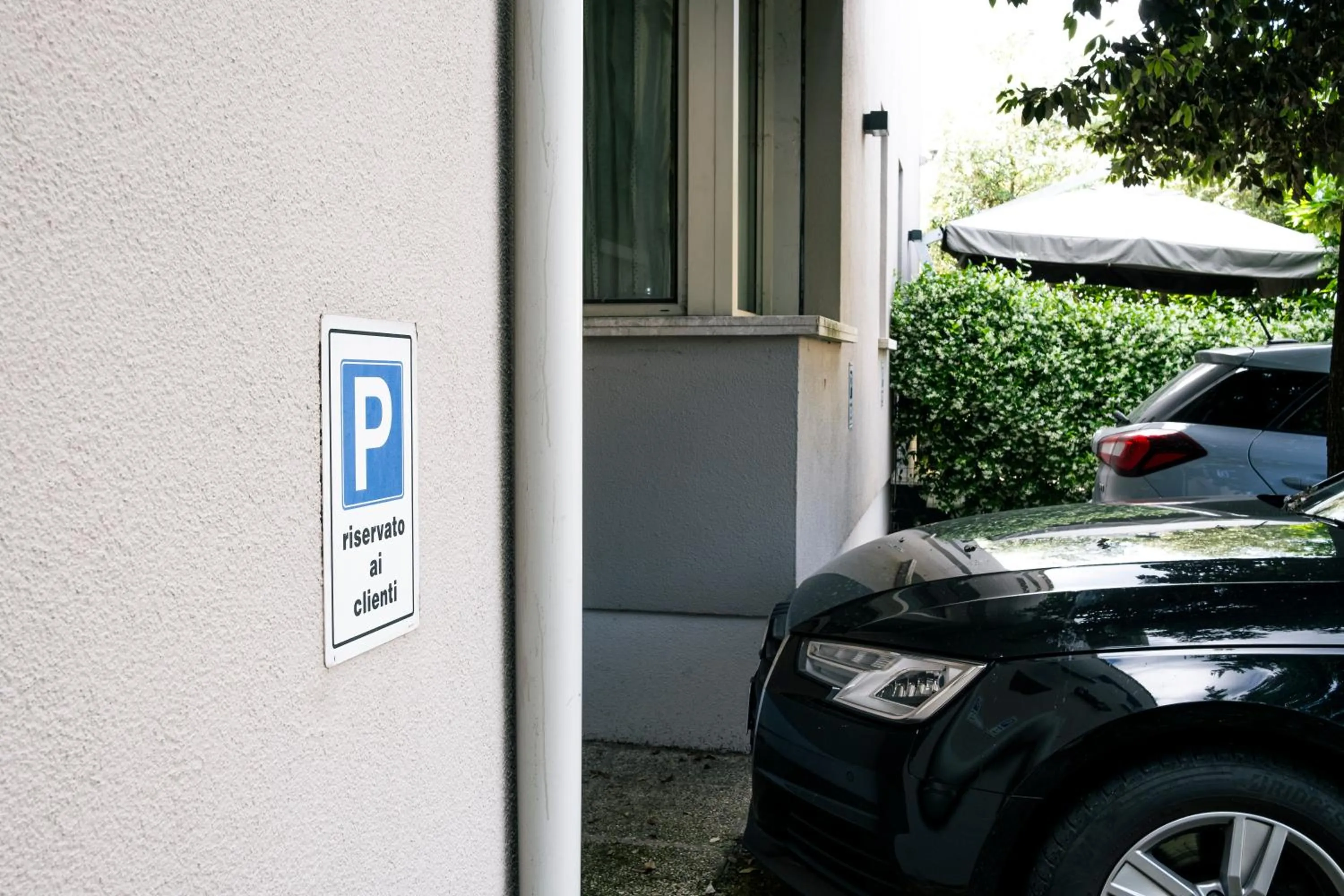 Parking in Hotel Volta