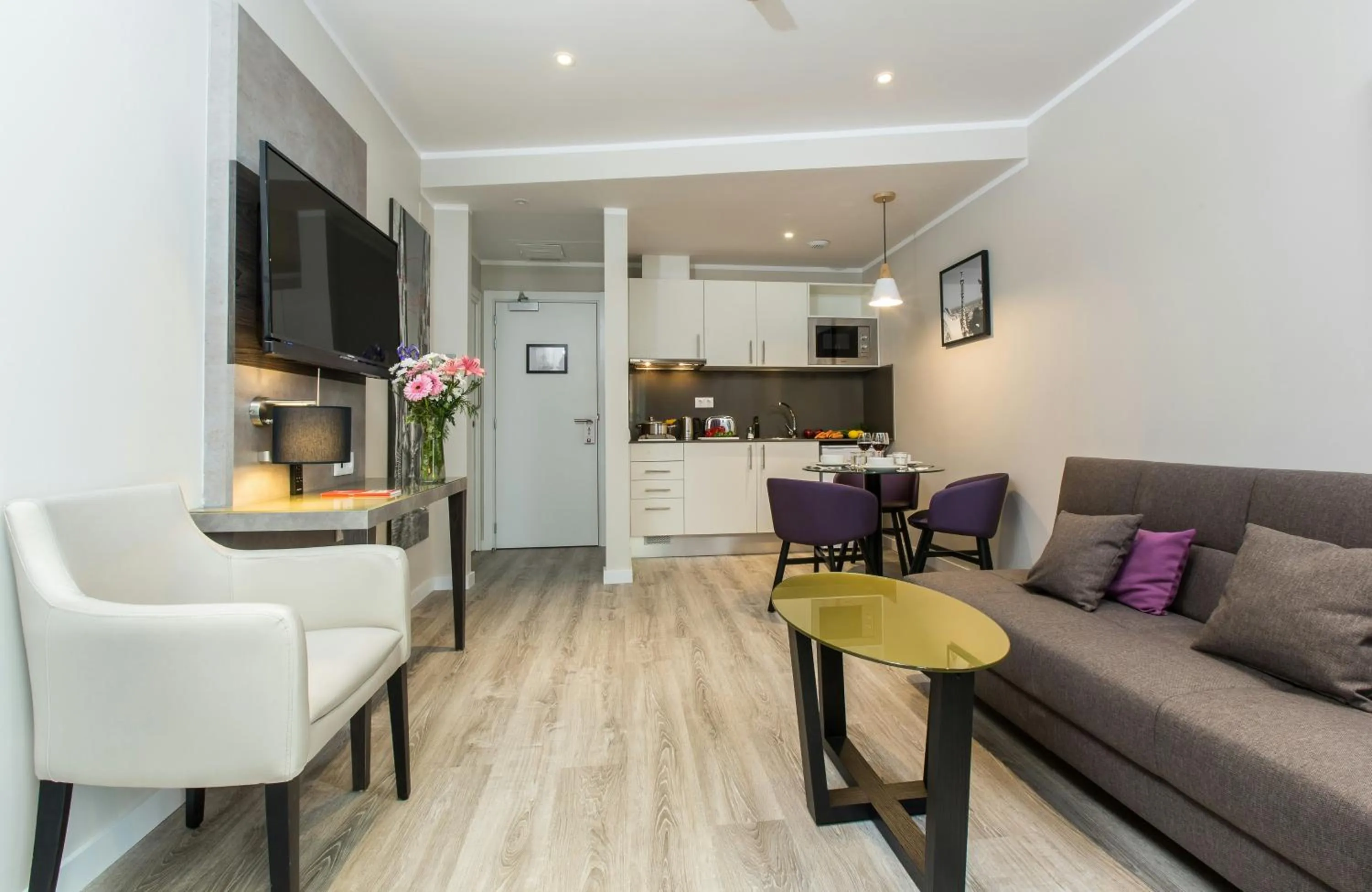 Living room in Leonardo Boutique Hotel Barcelona Sagrada Familia