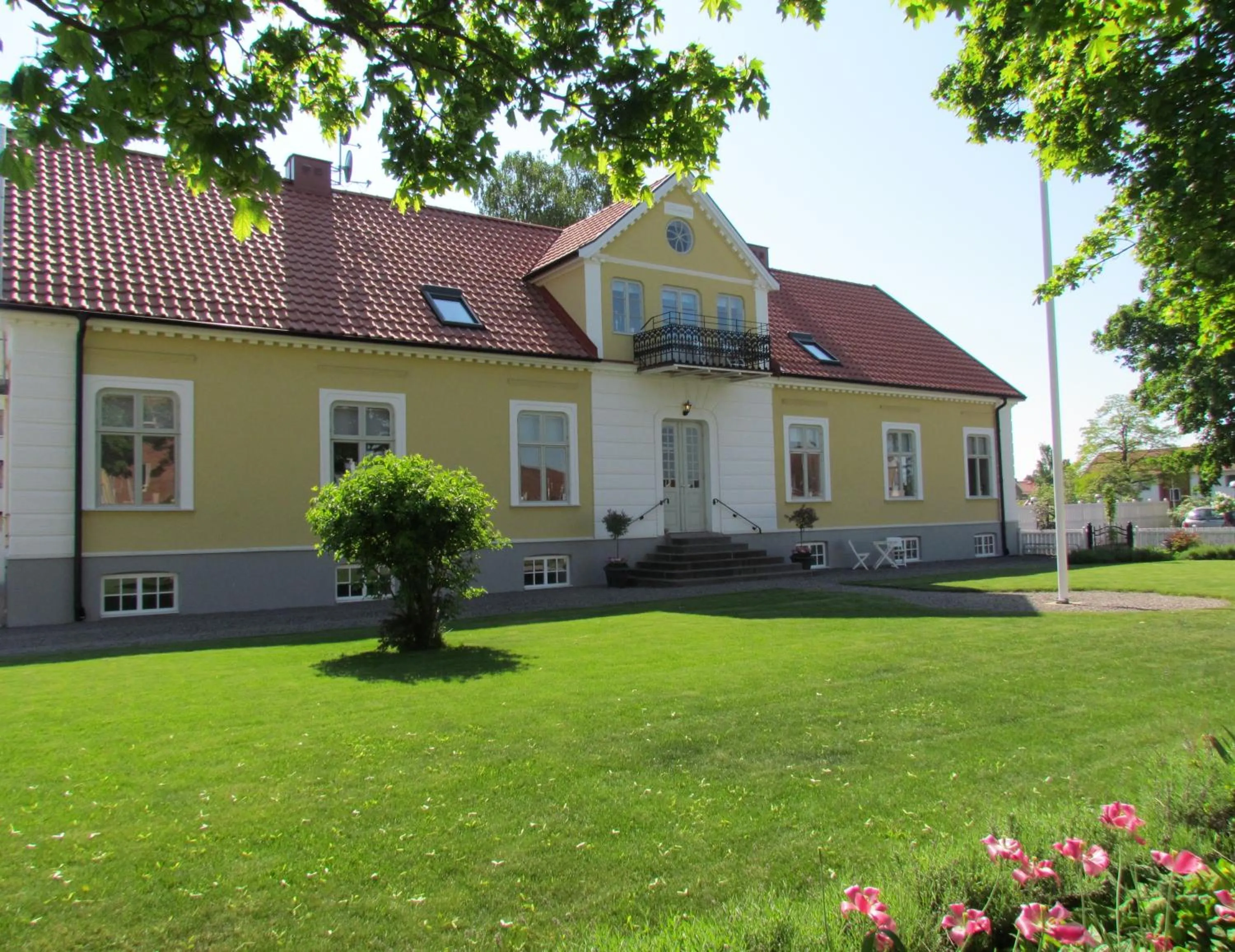 Facade/entrance in Annas Hotell