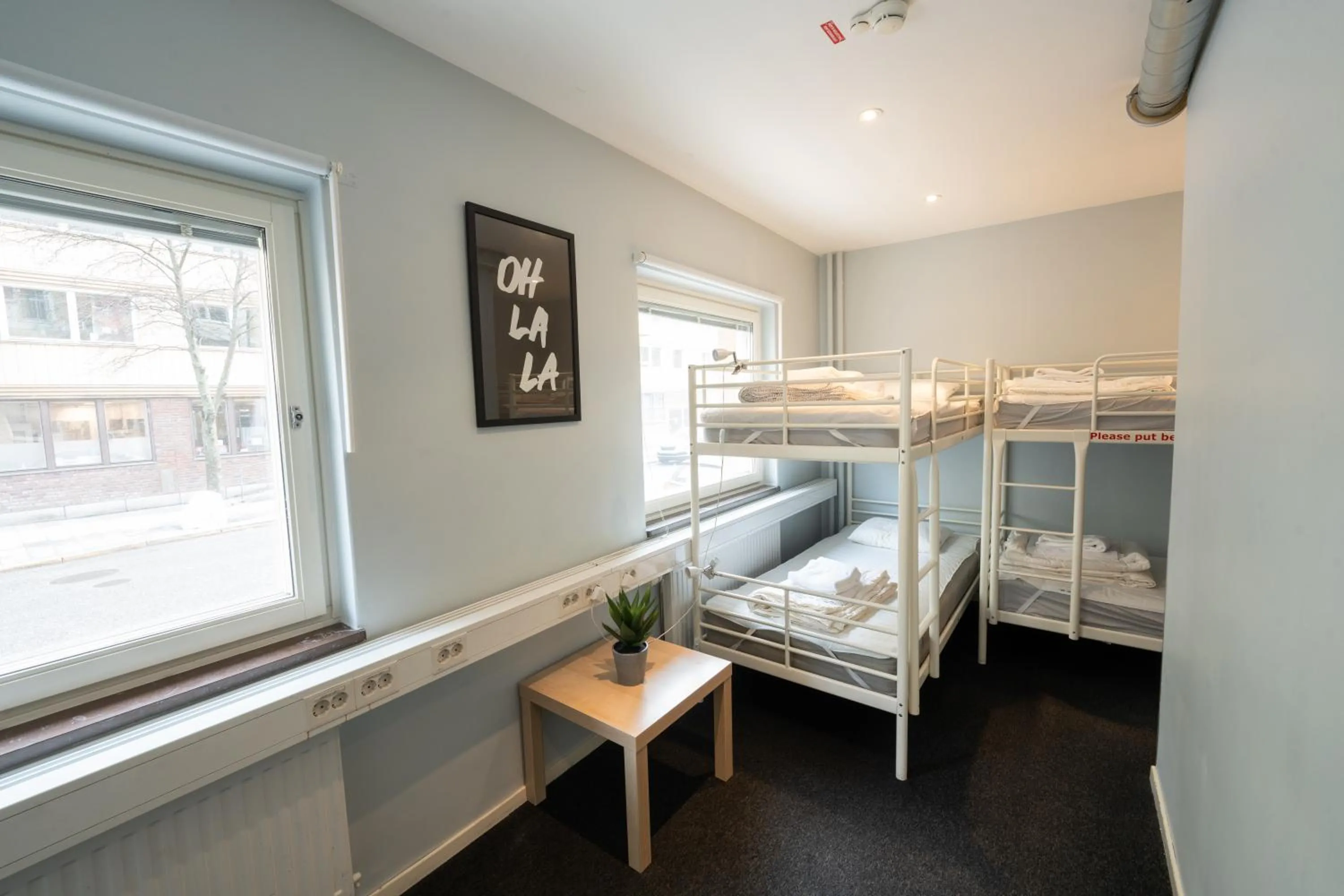 Superior Quadruple Room with Private Bathroom in Stockholm Hostel