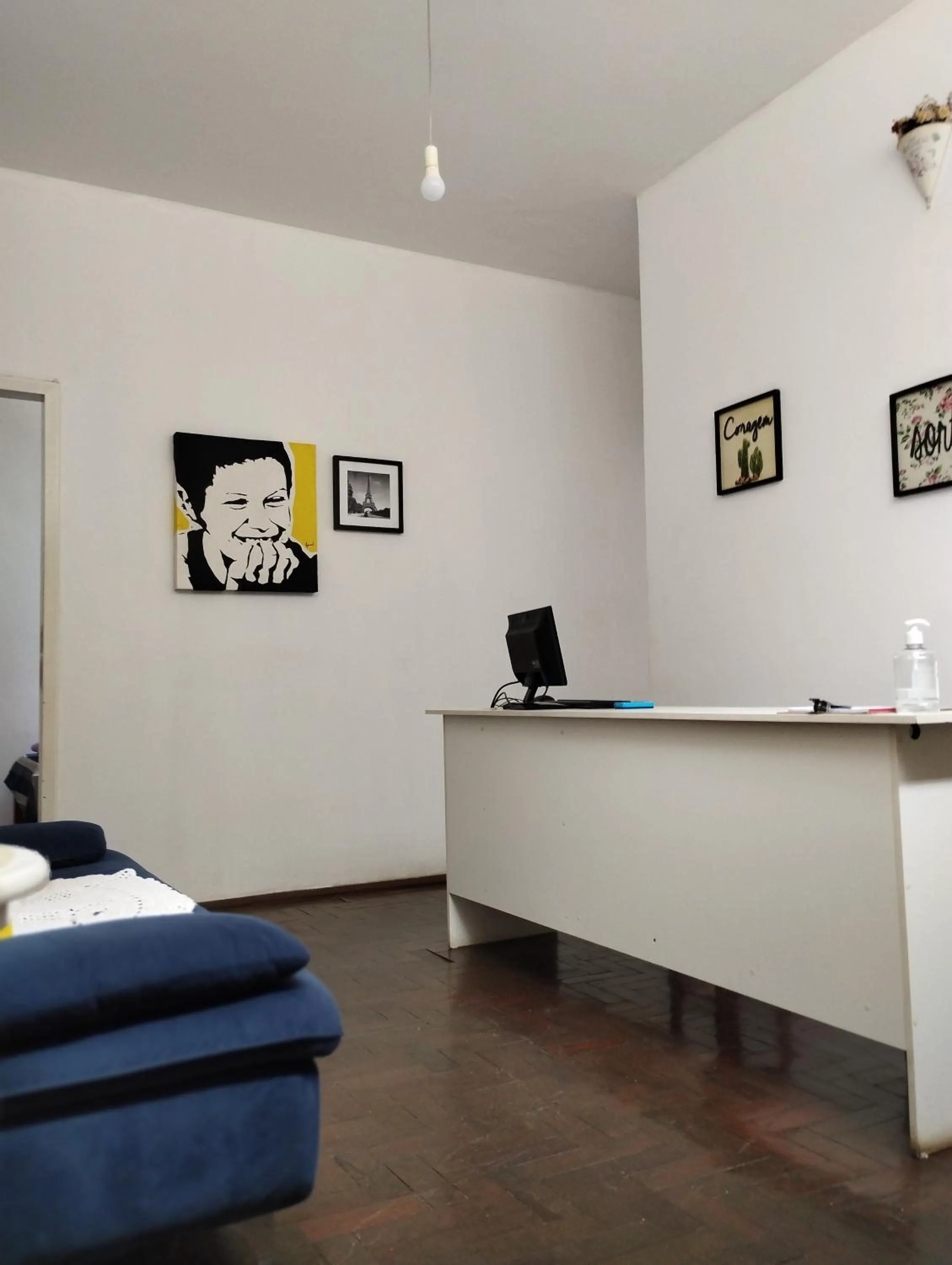 Flor de Lis Hostel