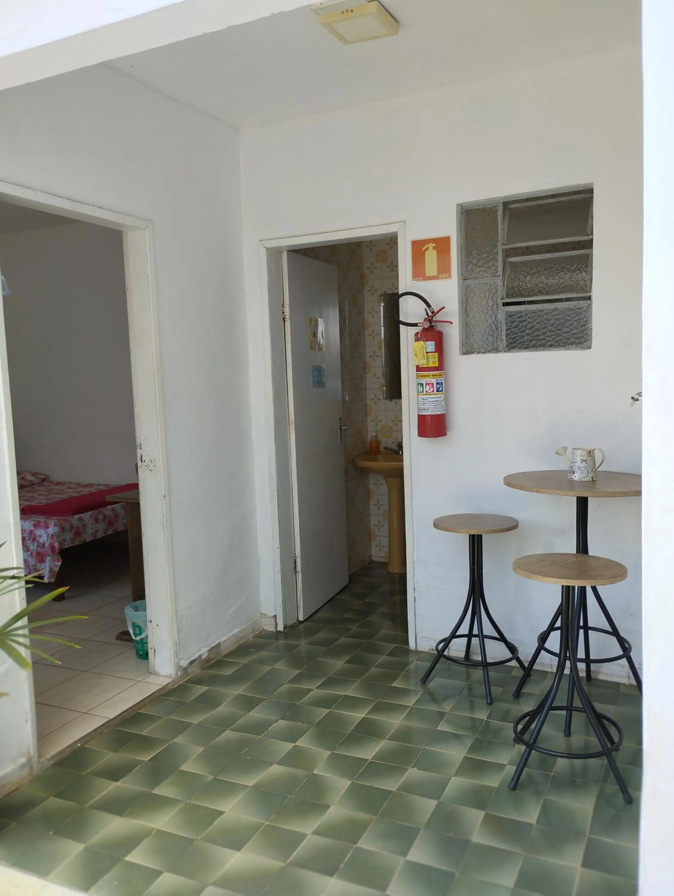 Flor de Lis Hostel