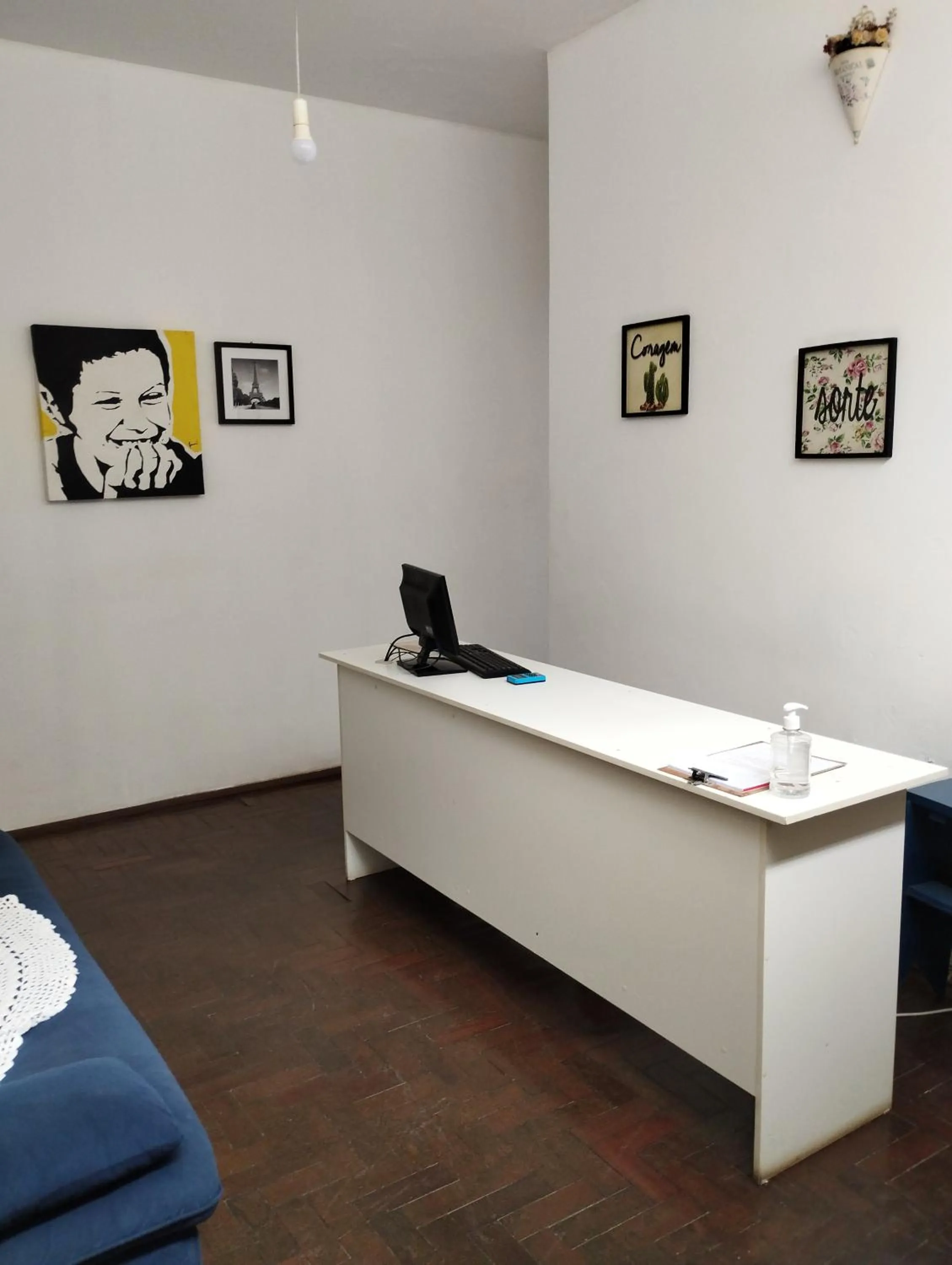 Flor de Lis Hostel
