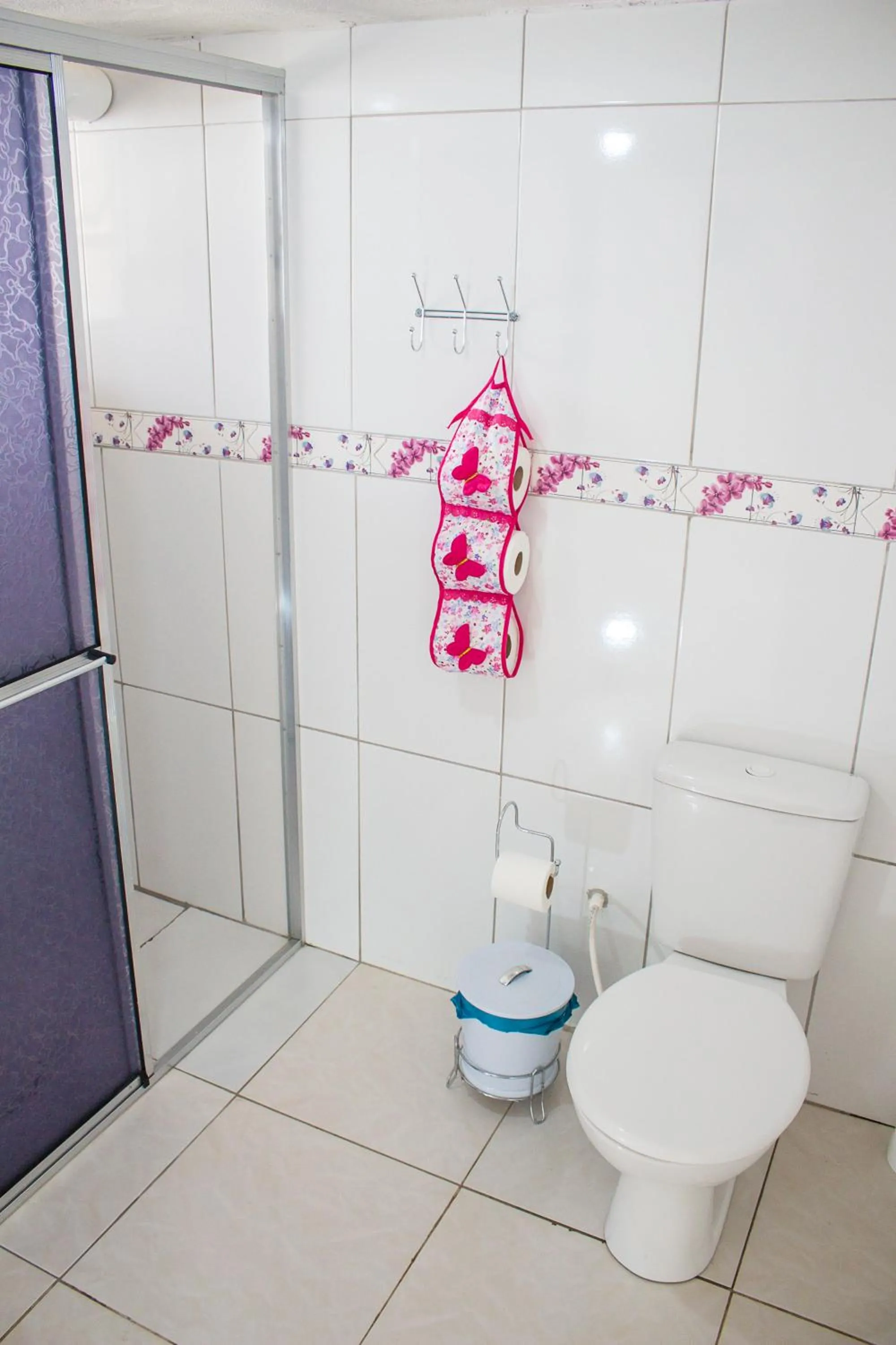 Bathroom in Flor de Lis Hostel