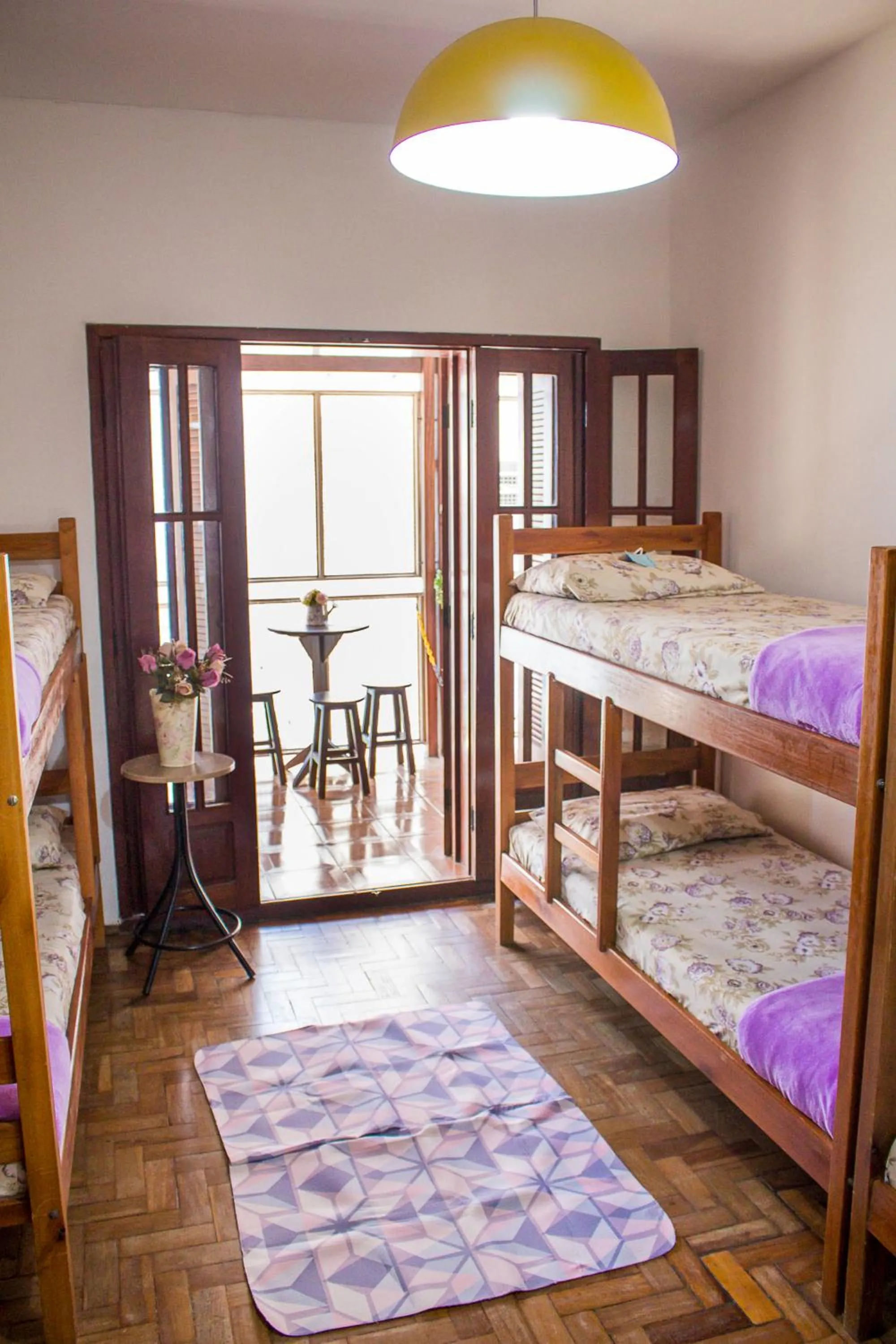 Bed in Flor de Lis Hostel