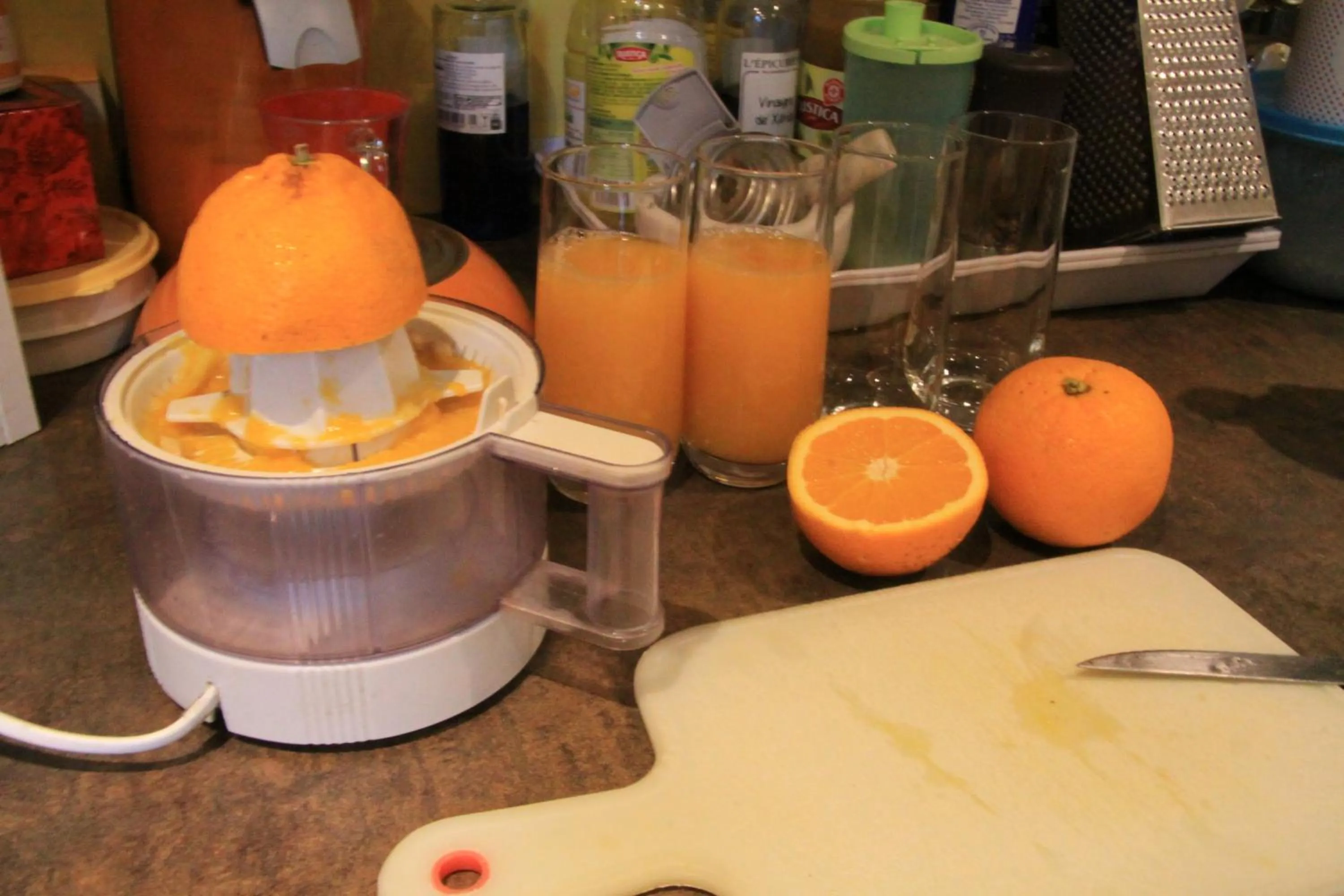 Continental breakfast in Chambre D'hôtes Les Epicuriens