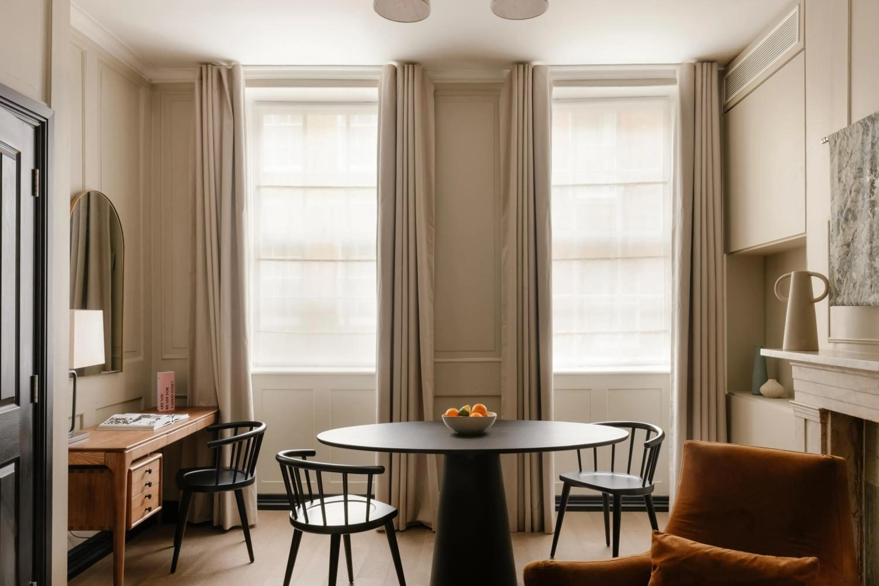 Living room in Native Kings Wardrobe, St Pauls