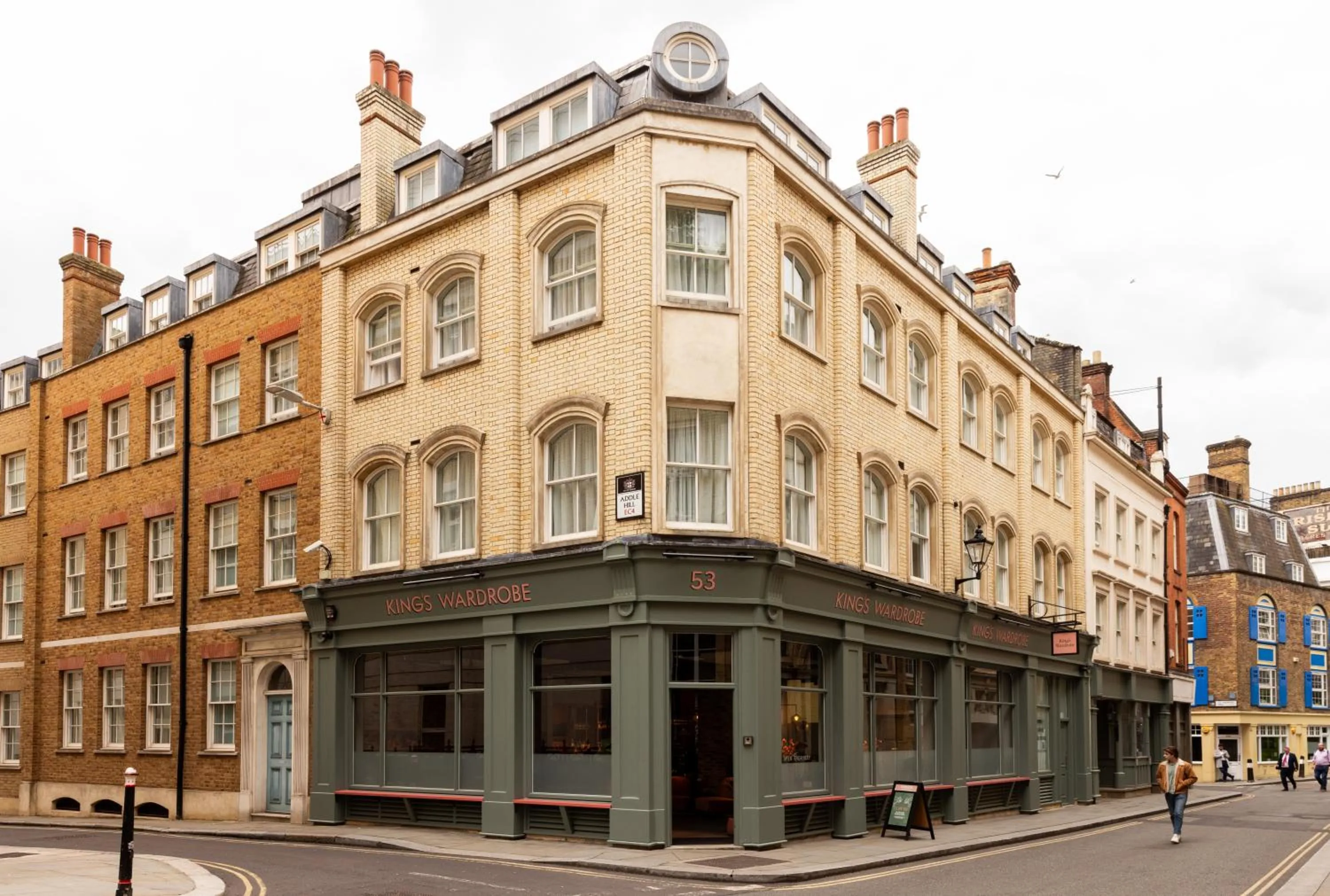 Property building in Native Kings Wardrobe, St Pauls