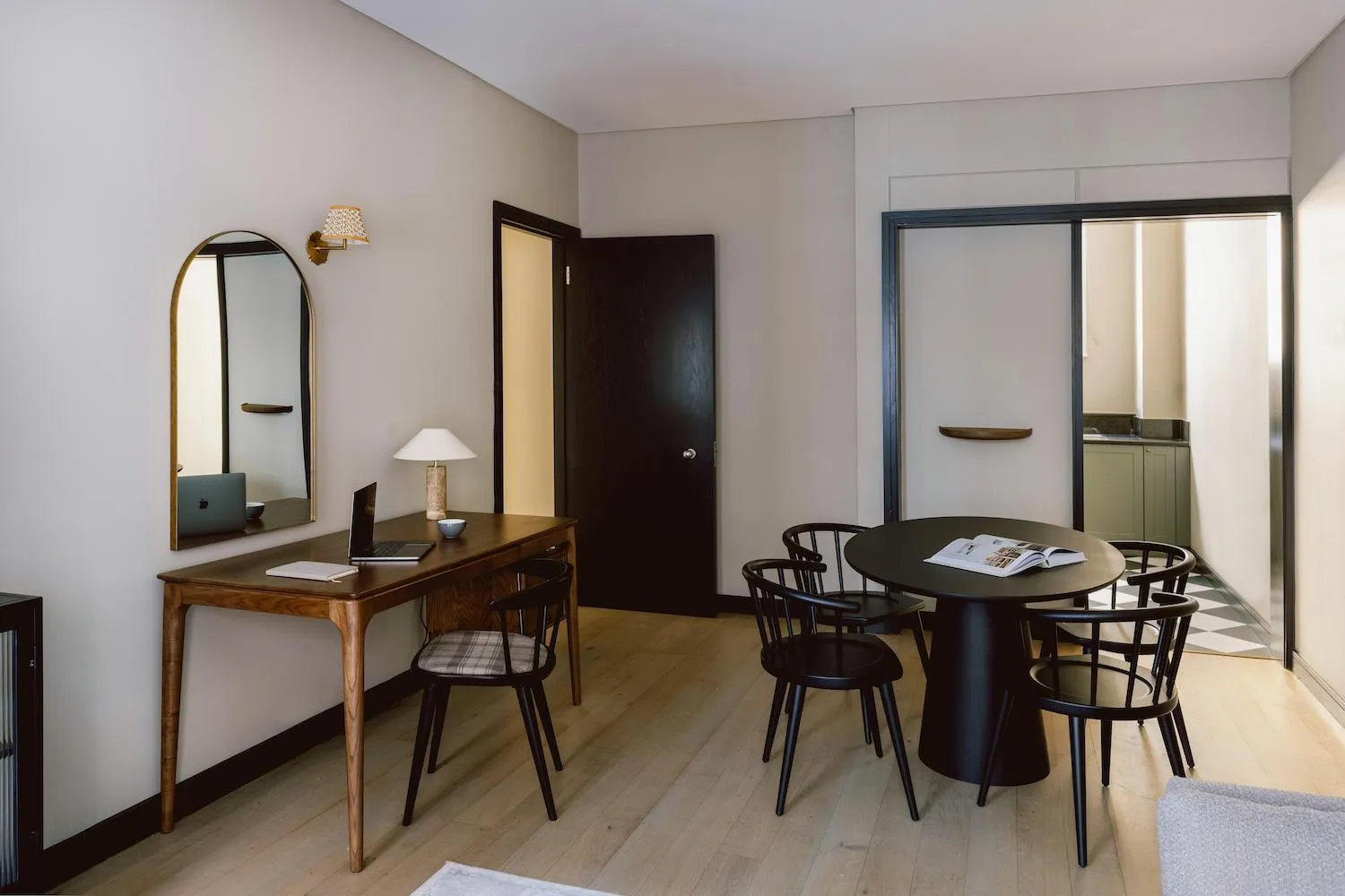 Living room in Native Kings Wardrobe, St Pauls