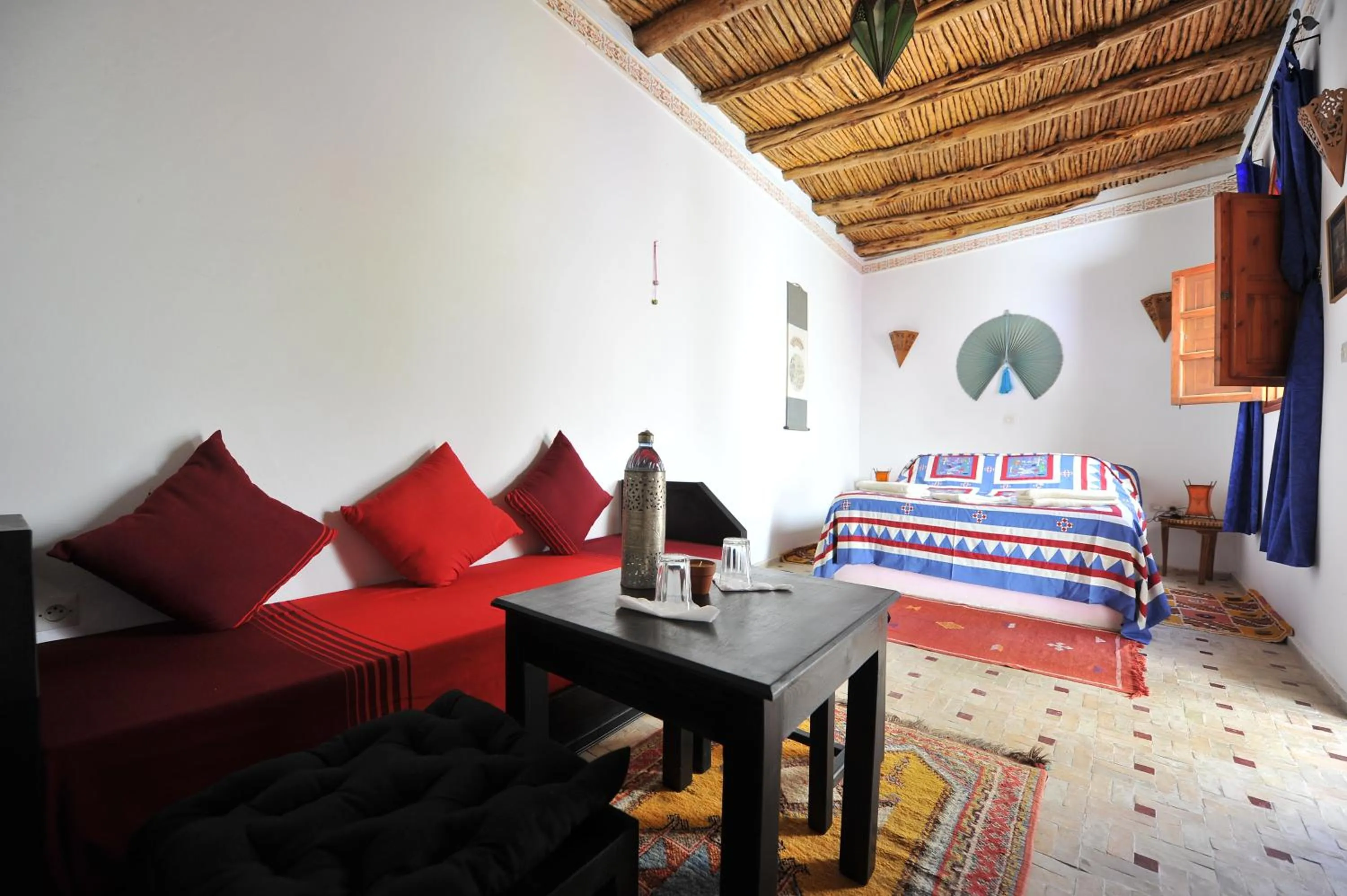 Bed in Dar Rahaothello