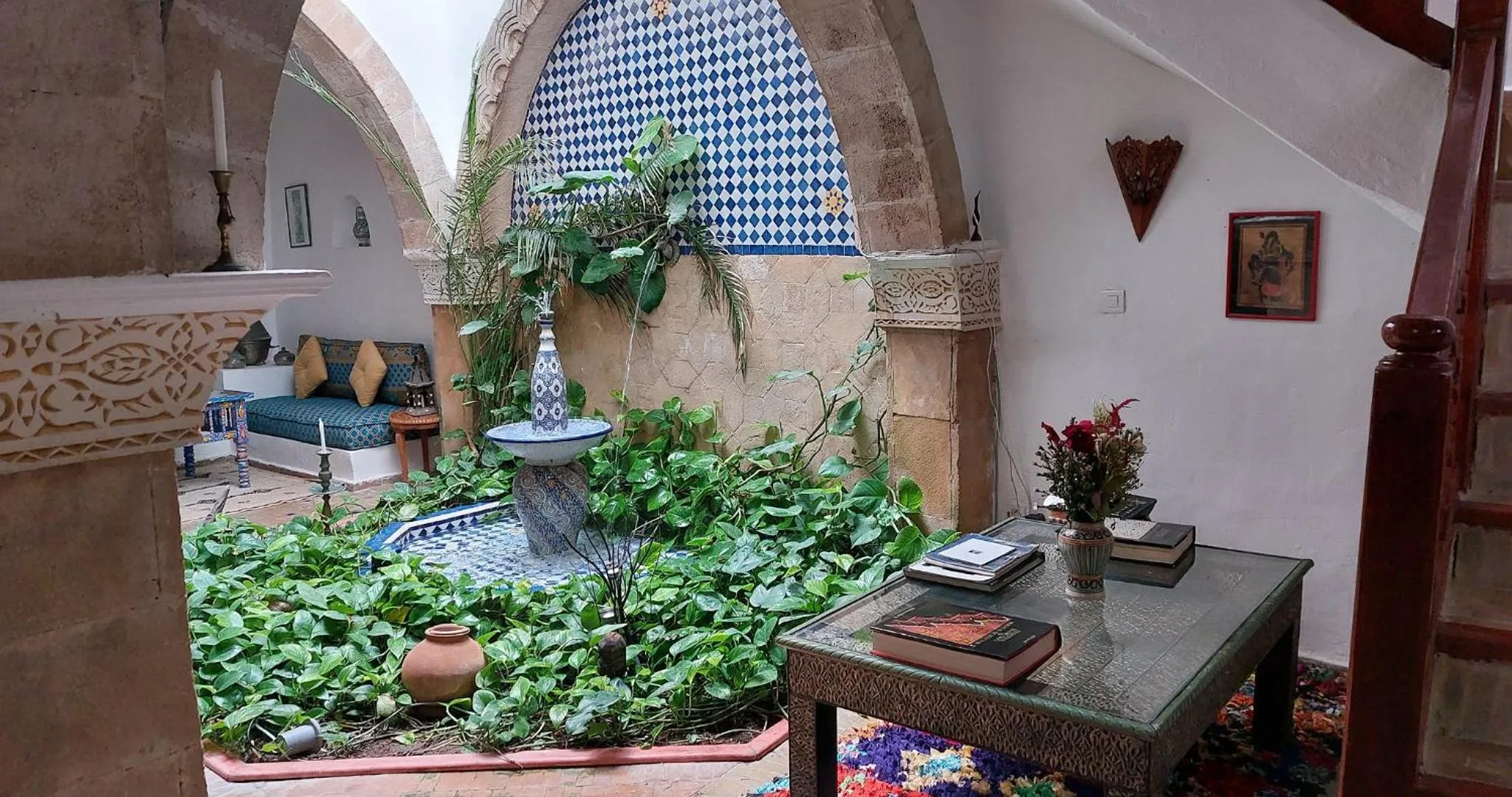Property building in Dar Rahaothello