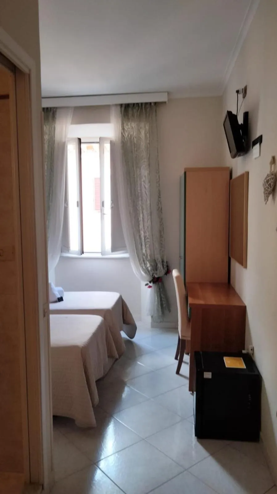 Property building, Bed in B&B Andy&LU