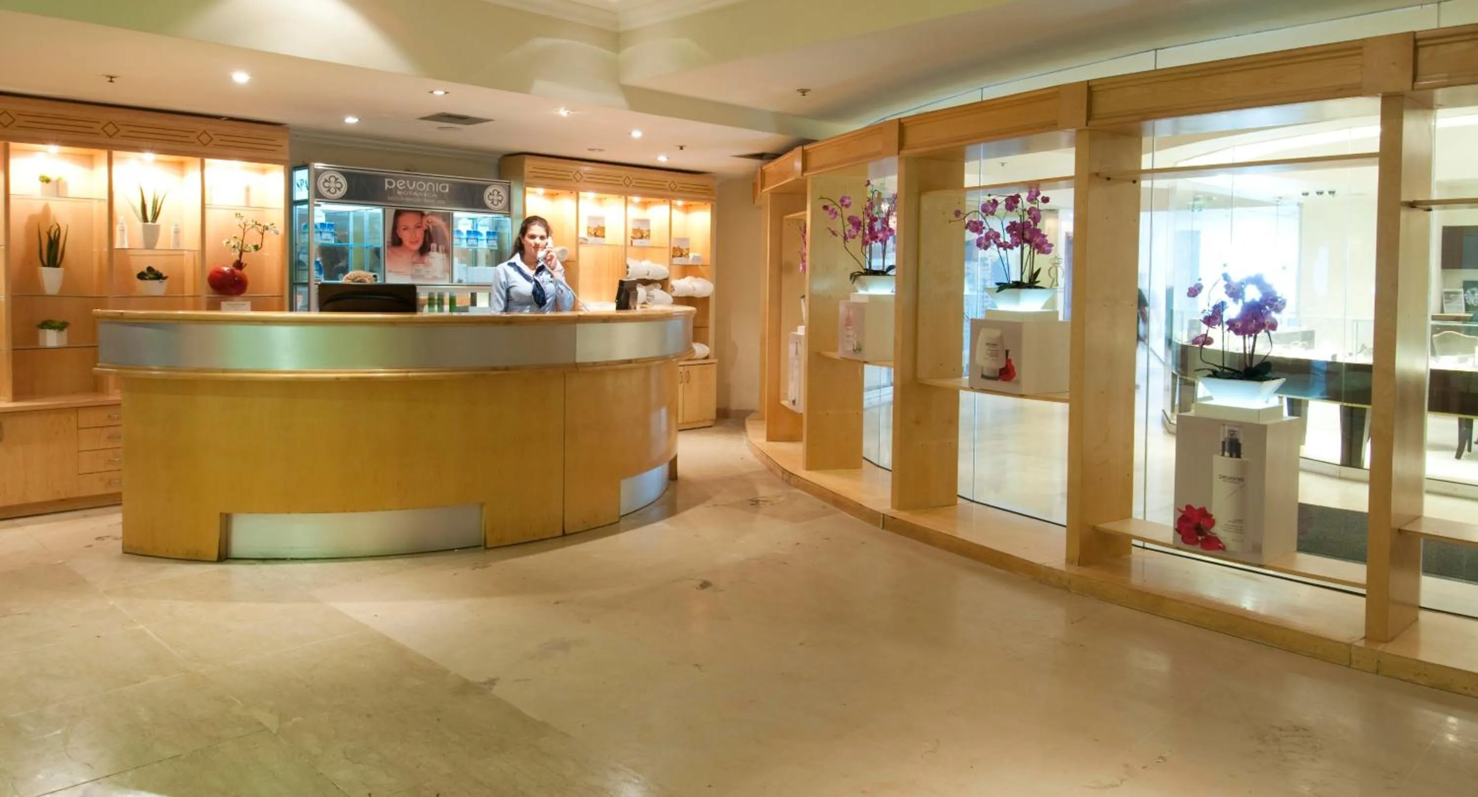 Lobby or reception in Royal Dead Sea - Hotel & Spa