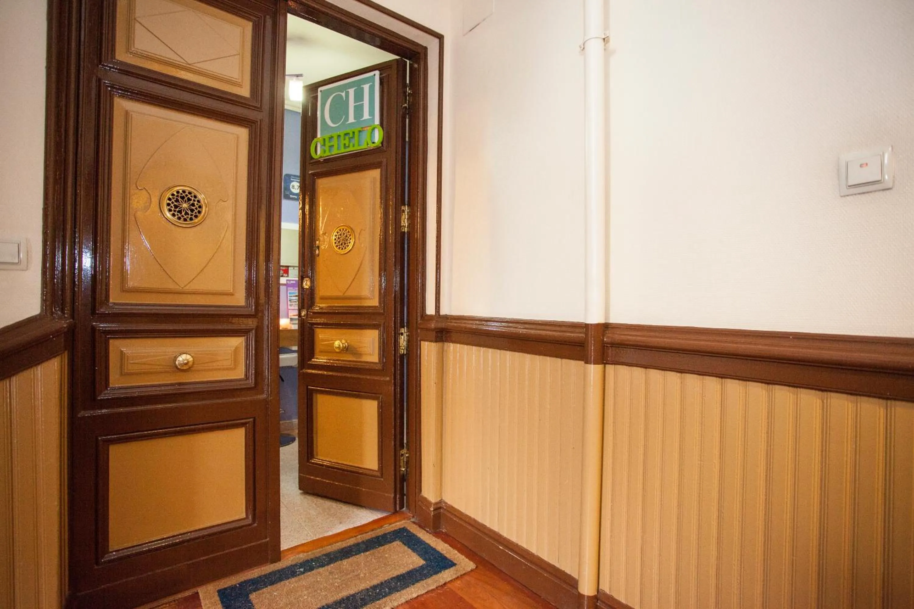 Property logo or sign in CH Chelo