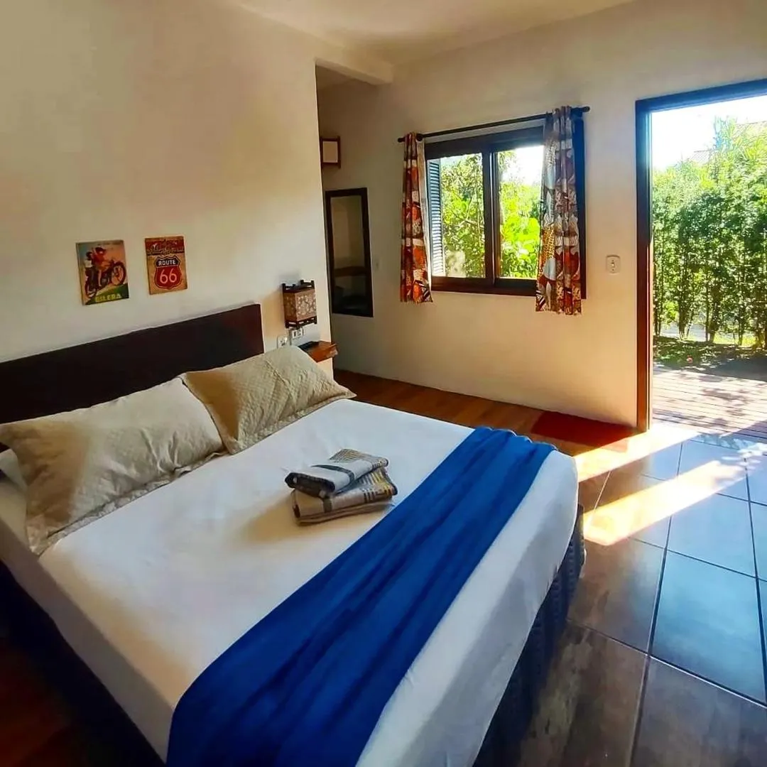 Garden view, Bed in Santa Monica Hospedaria