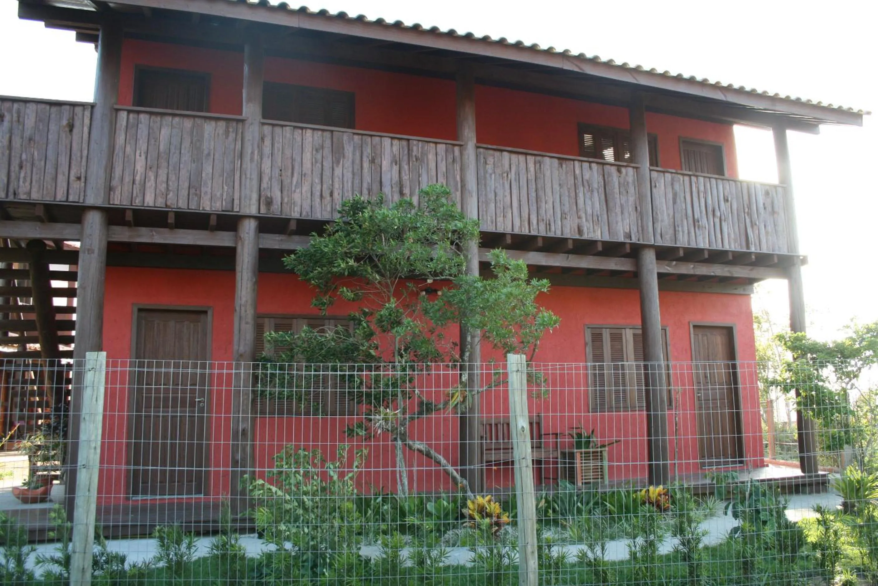 Facade/entrance in Santa Monica Hospedaria