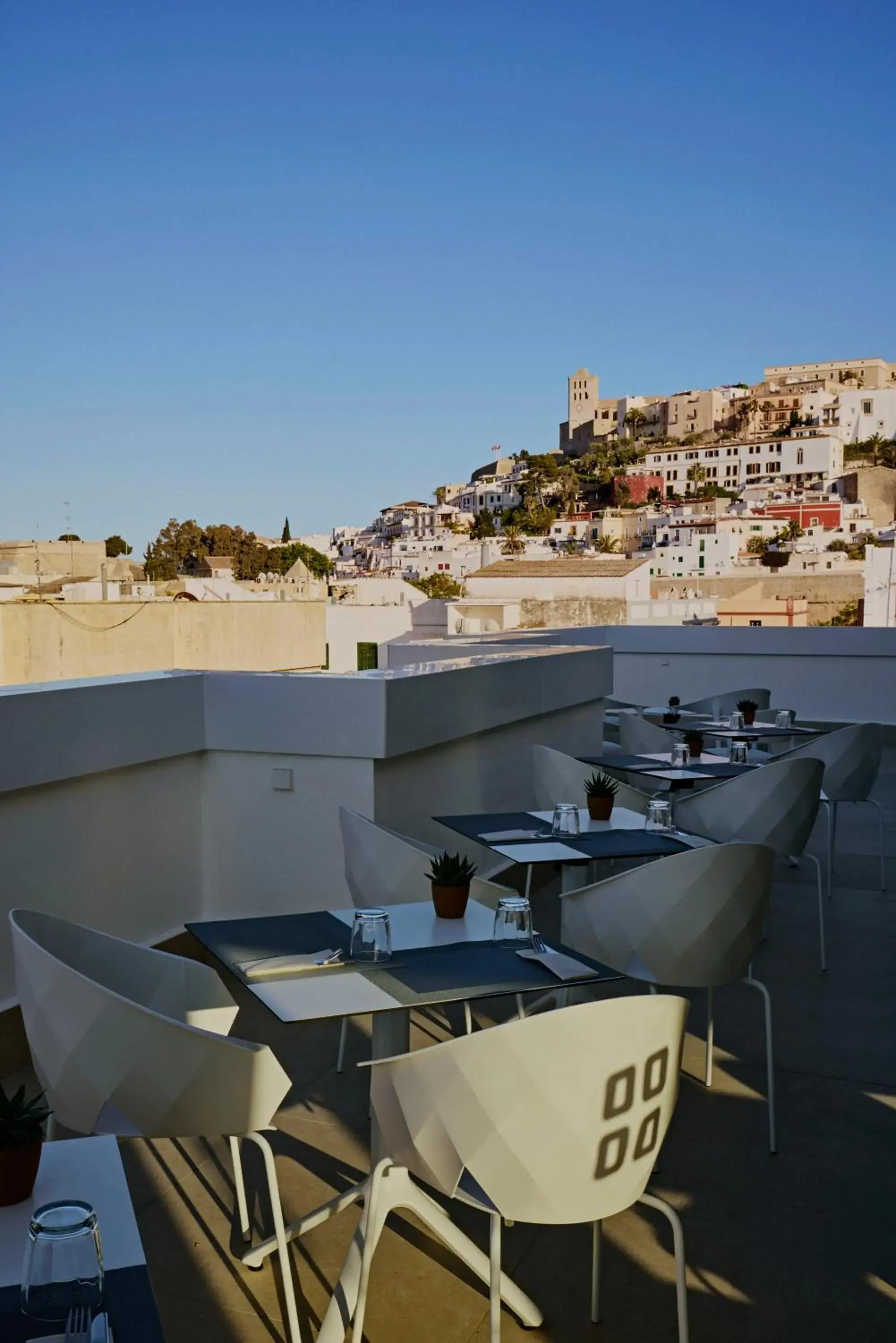 Restaurant/places to eat in Core Ibiza Town Hotel Restaurant/places to eat in Core Ibiza Town Hotel