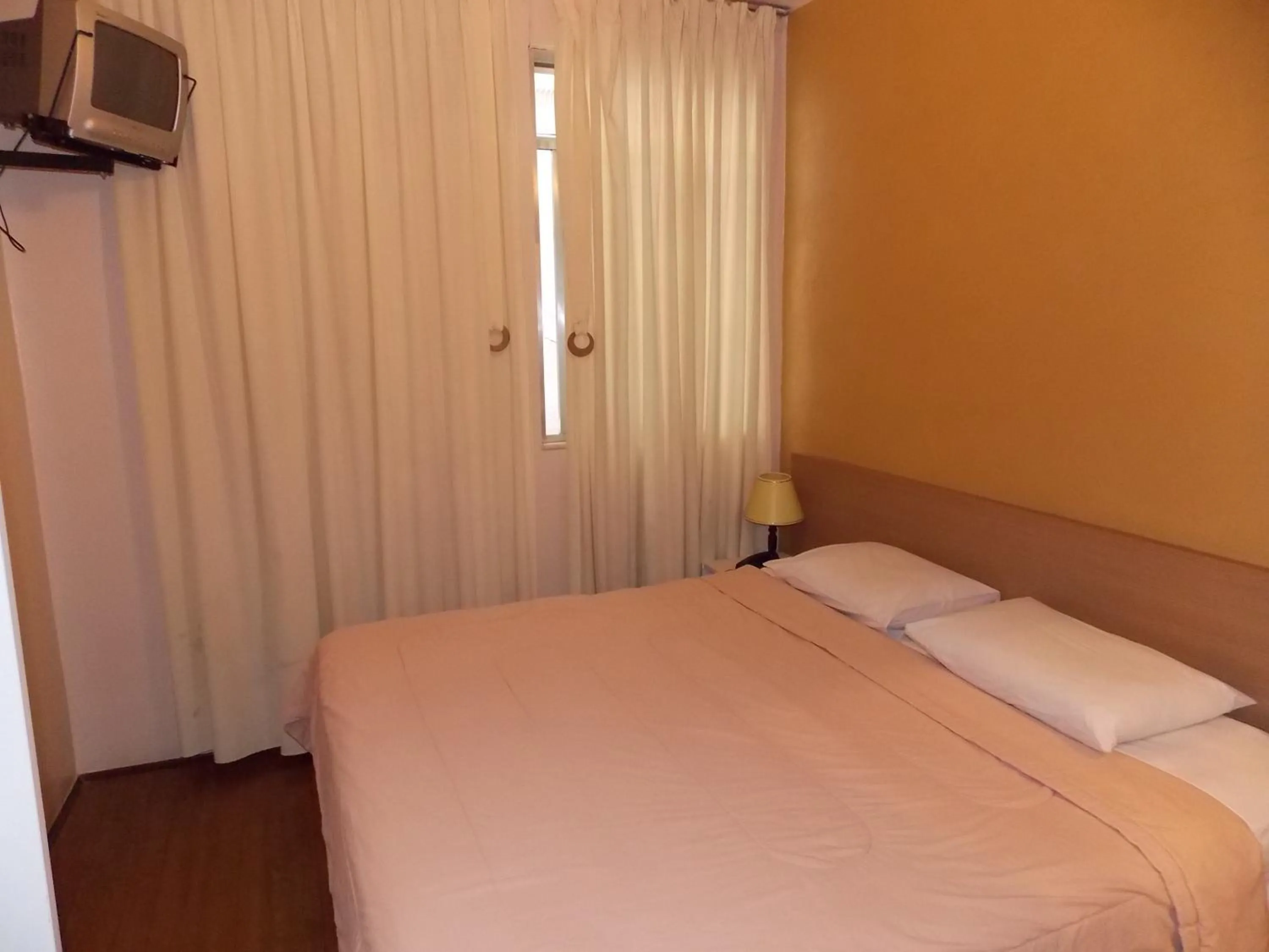 Photo of the whole room in Hotel Serra da Estrela