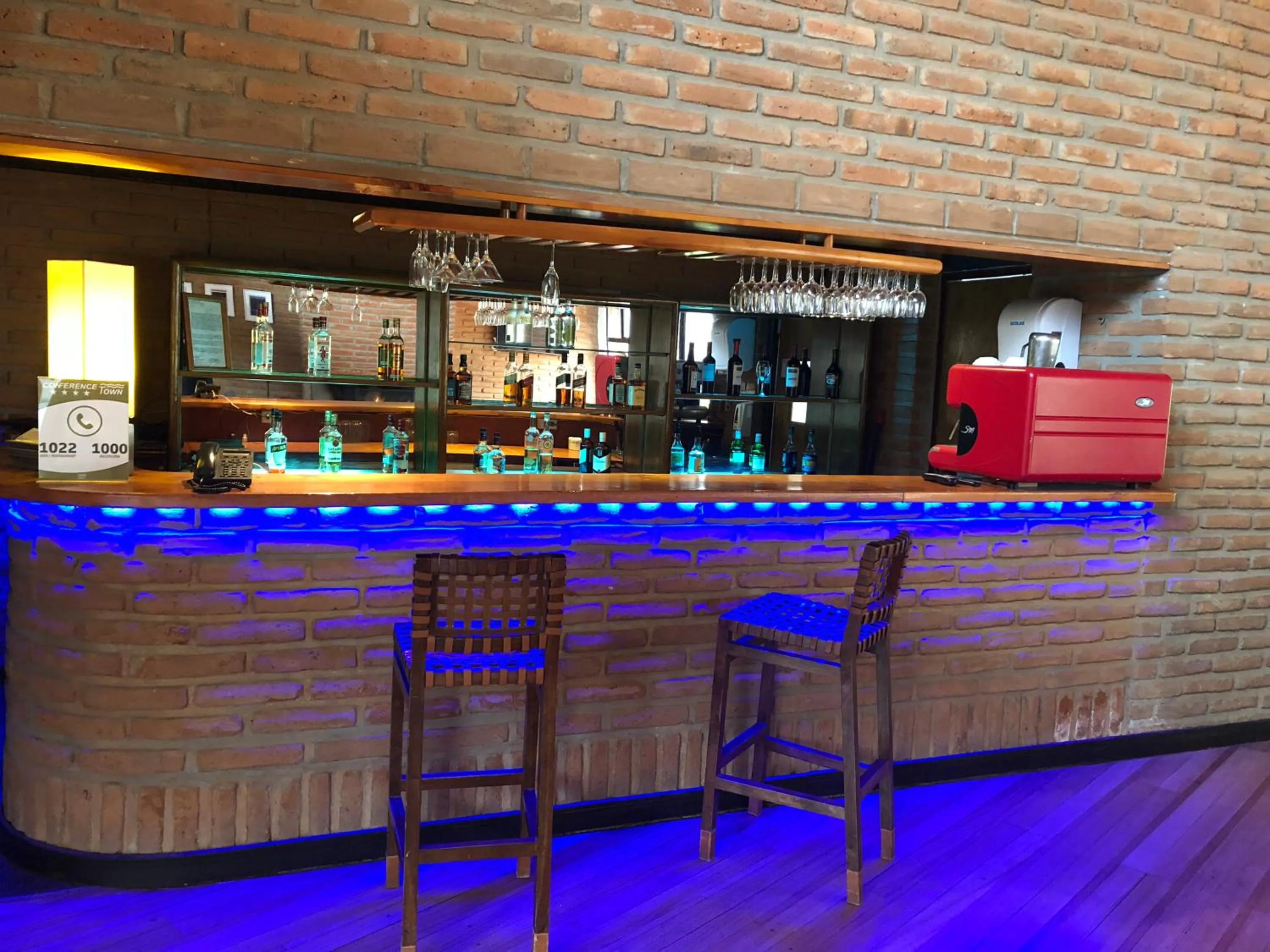 Evening entertainment in Hotel Bosque de Reñaca