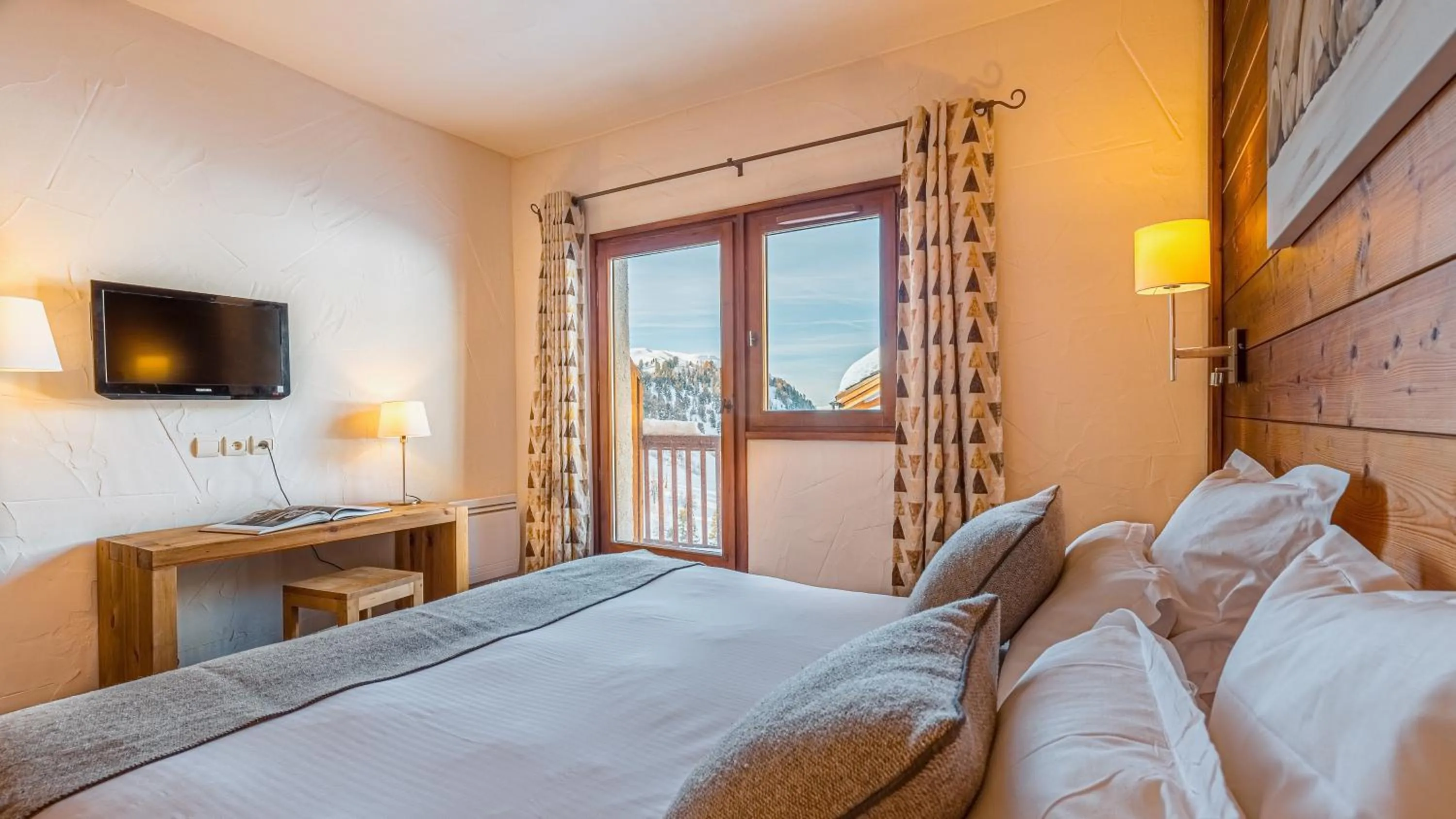 Bed in Hôtel Carlina by Les Etincelles