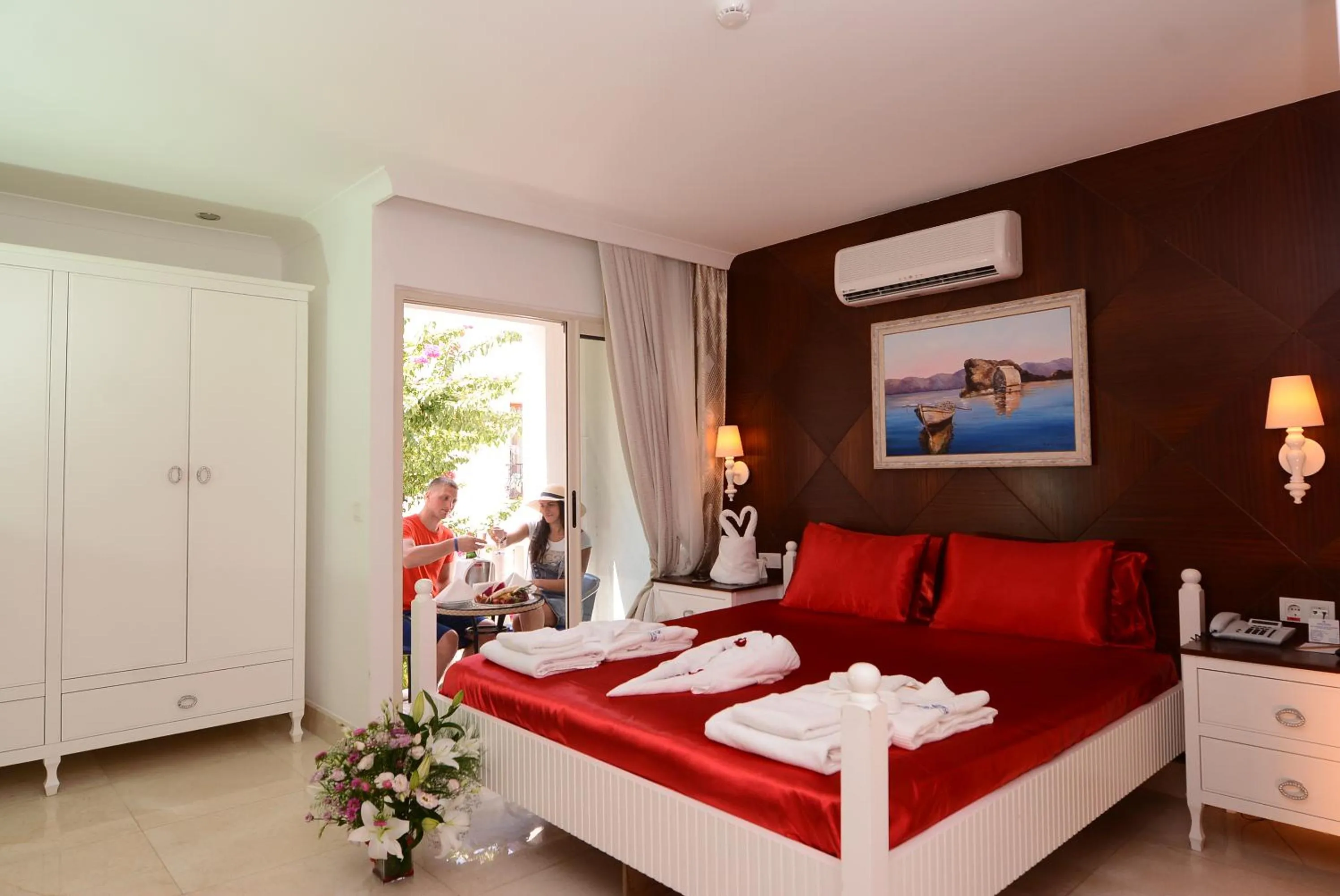 Bedroom, Bed in Onkel Resort Hotel