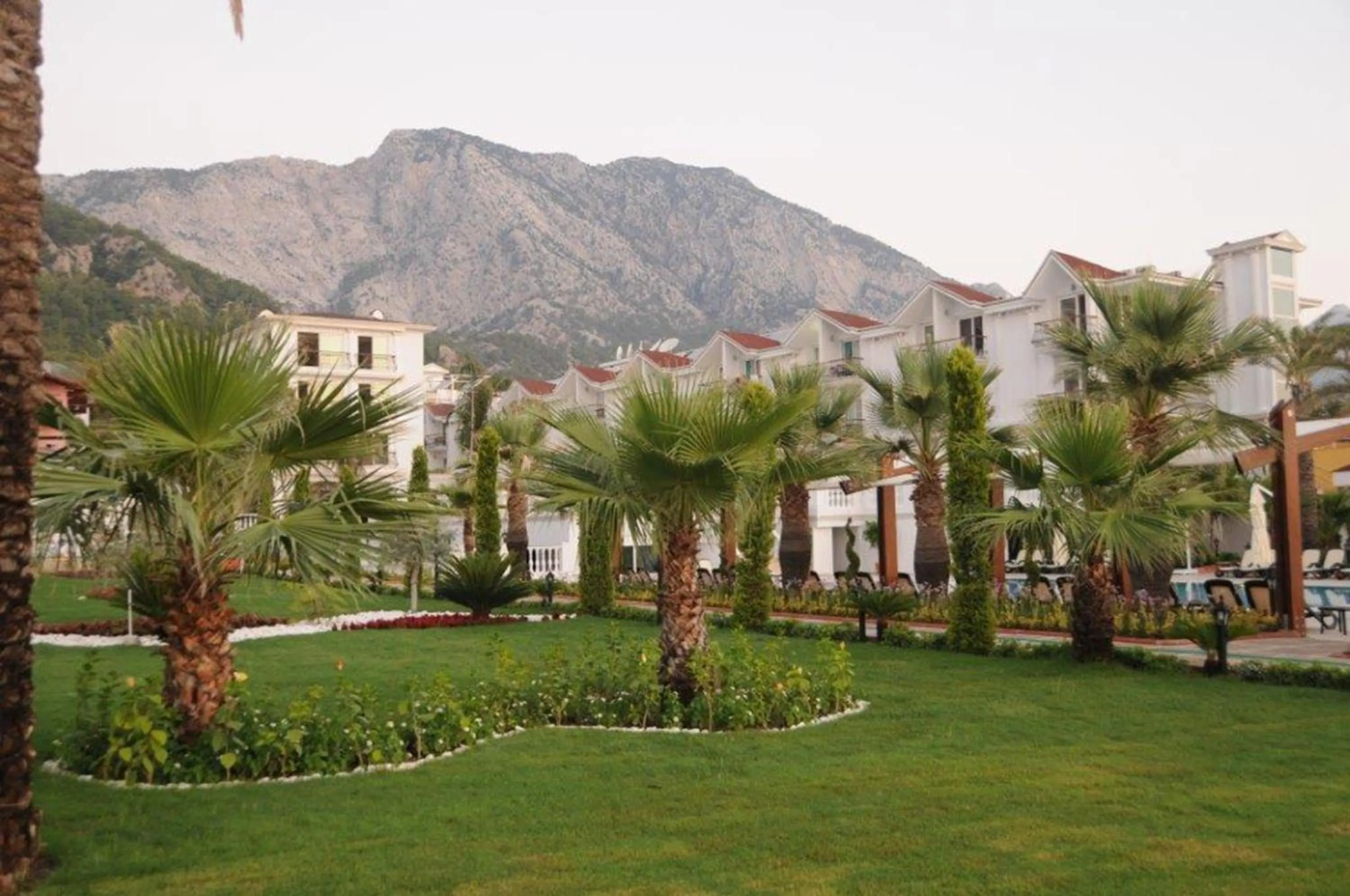 Facade/entrance in Onkel Resort Hotel
